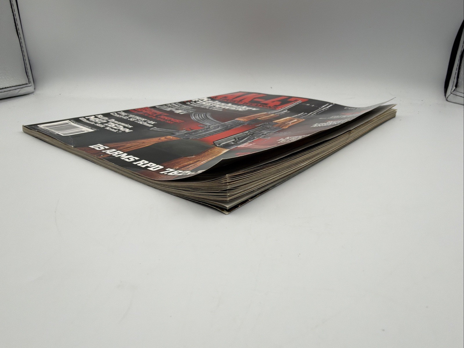 THE AK-47 & SOVIET WEAPONS Magazine-2013
