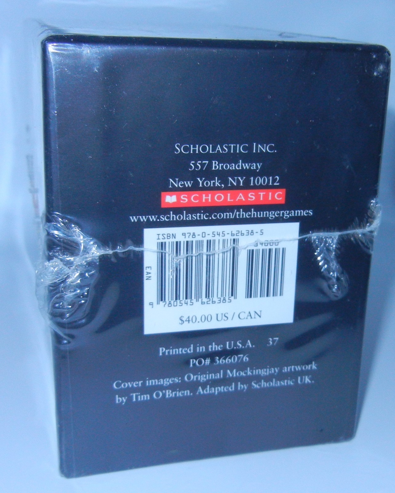 2013 Hunger Games Trilogy Sealed Gift Box Set – Scholastic Teen Reader-Paperback