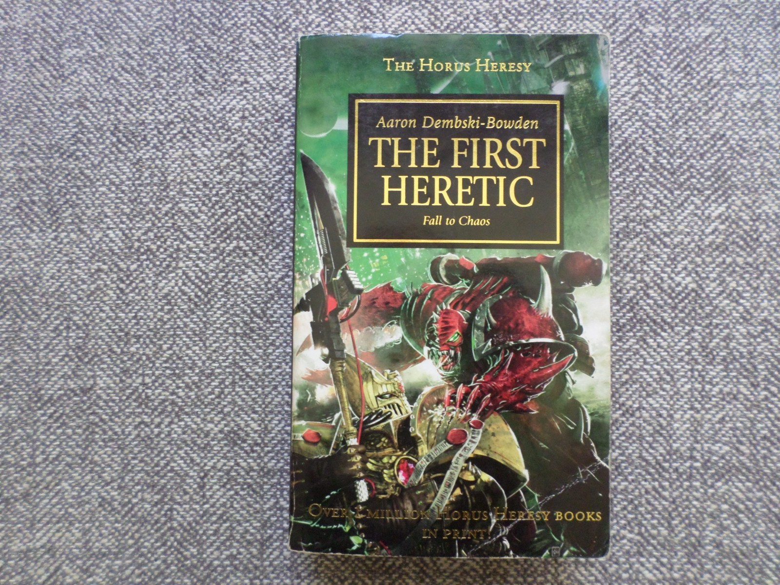First Heretic MMPB 1st Print Aaron Dembski-Bowden Mass Market Paperback 40k
