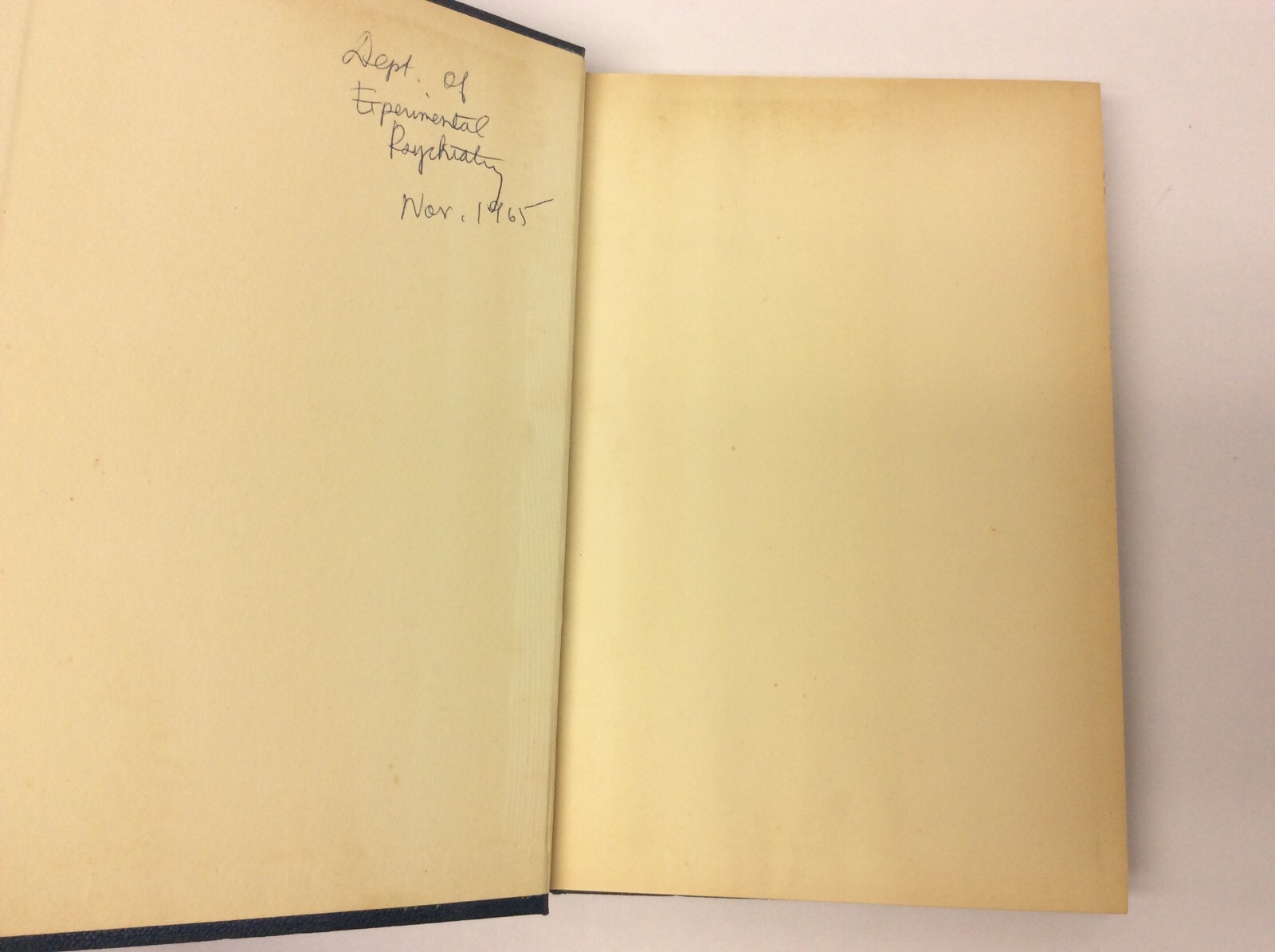Experiments with Drugs H.J. Eysenck Pergamon Press Book Macmillan Company Book