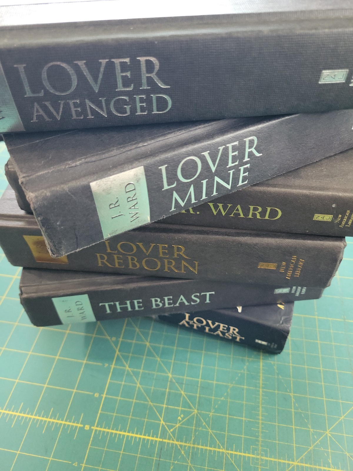 Lot Of 6 J.R. Ward Hc Books Lover At Last Mine Avenged Beast Kings Etc….