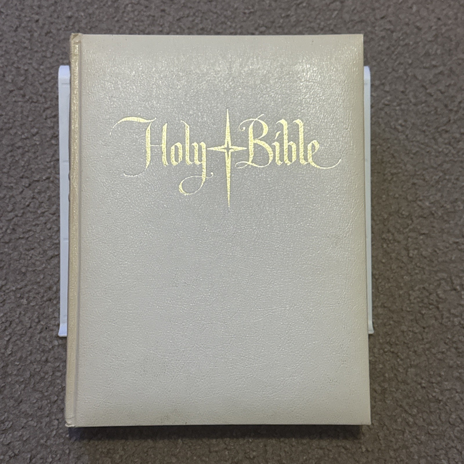 Holy Bible King James Version, J.G. Ferguson Publishing 1960 1963 1965 Vintage