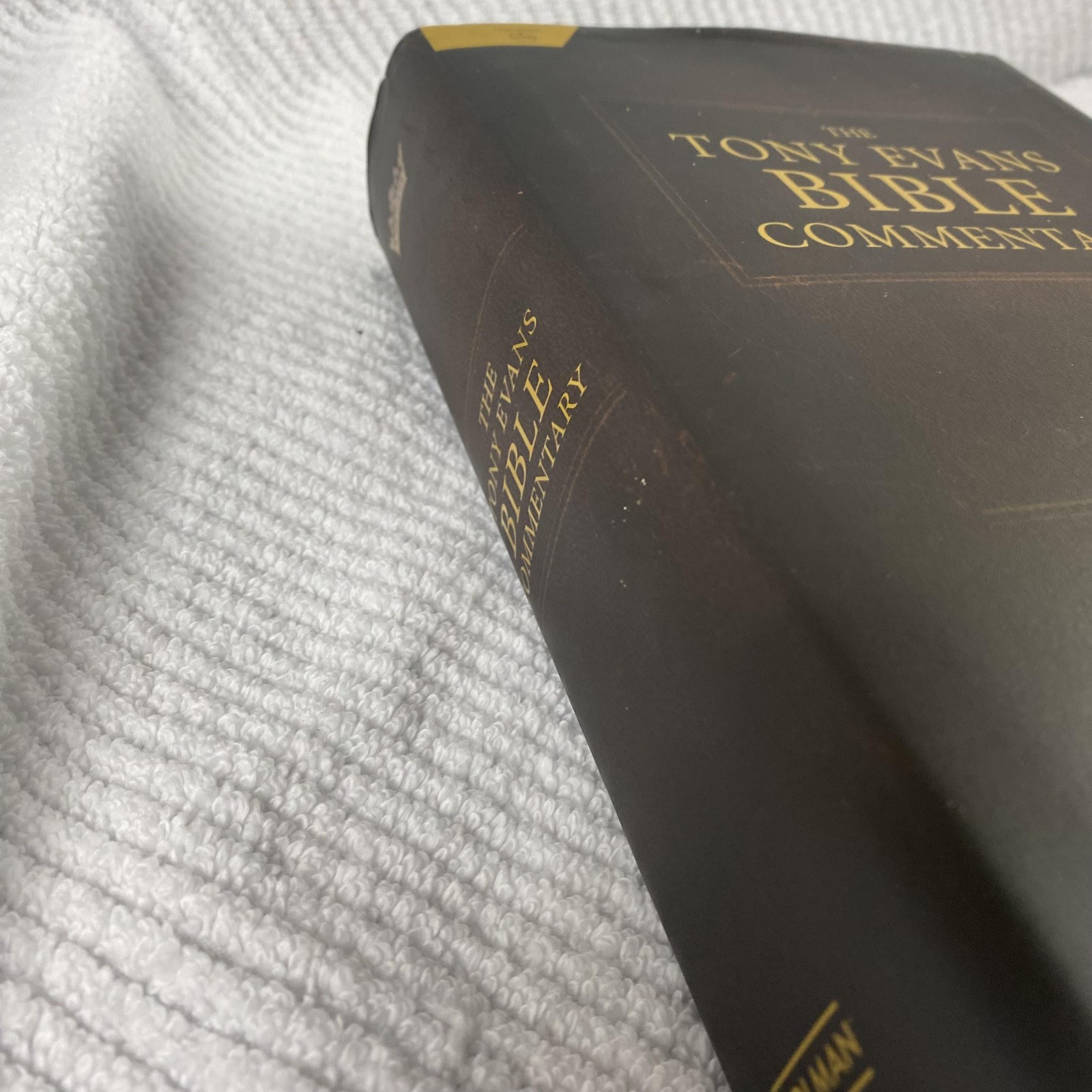 The Tony Evans Bible Commentary Tony Evans Hardcover Holman CSB Printed USA
