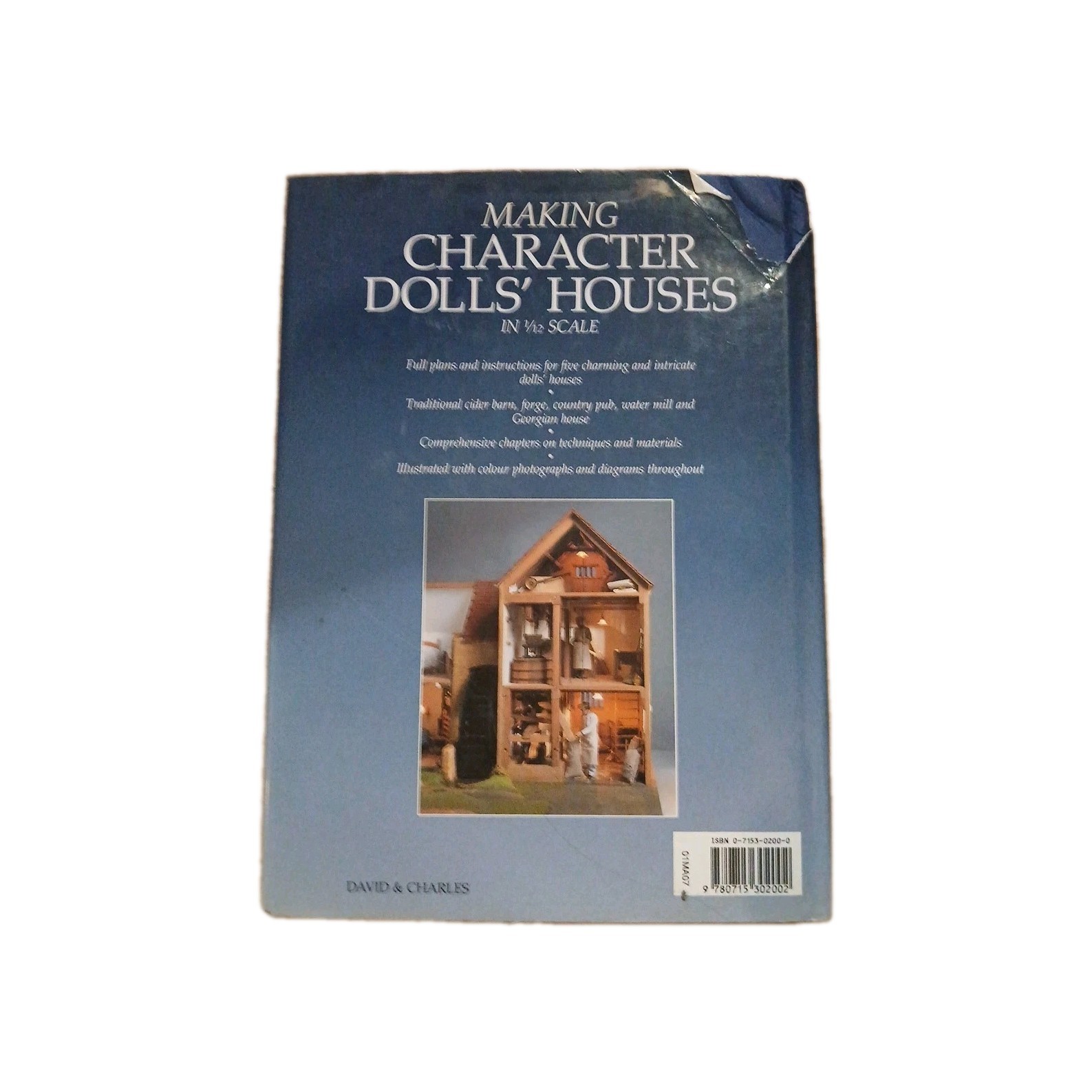 Making Character Dolls’ Houses in 1/12 Scale By Brian Nickolls.