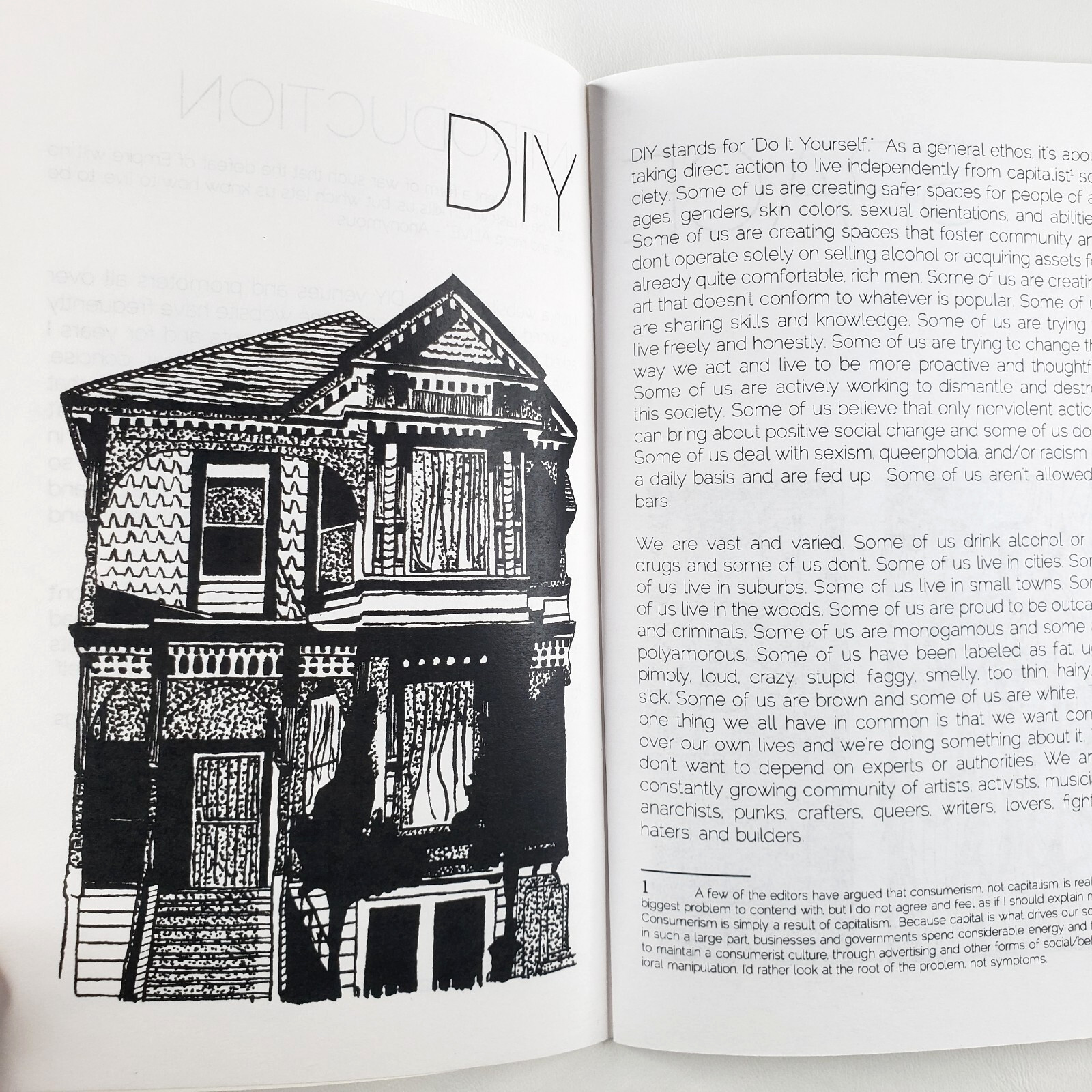 Building DIY Spaces Zine Book 2012 Independent Punk Music Rad Show Guide A271