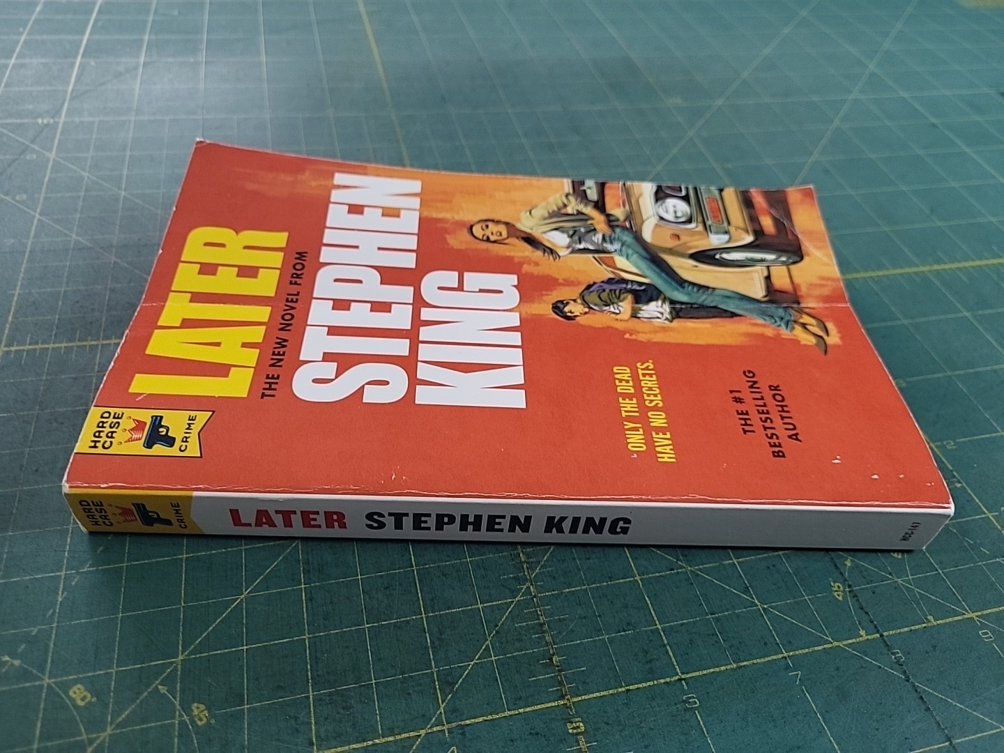 Stephen King Later Paperback Book 2021 Hard Case Crime Edition