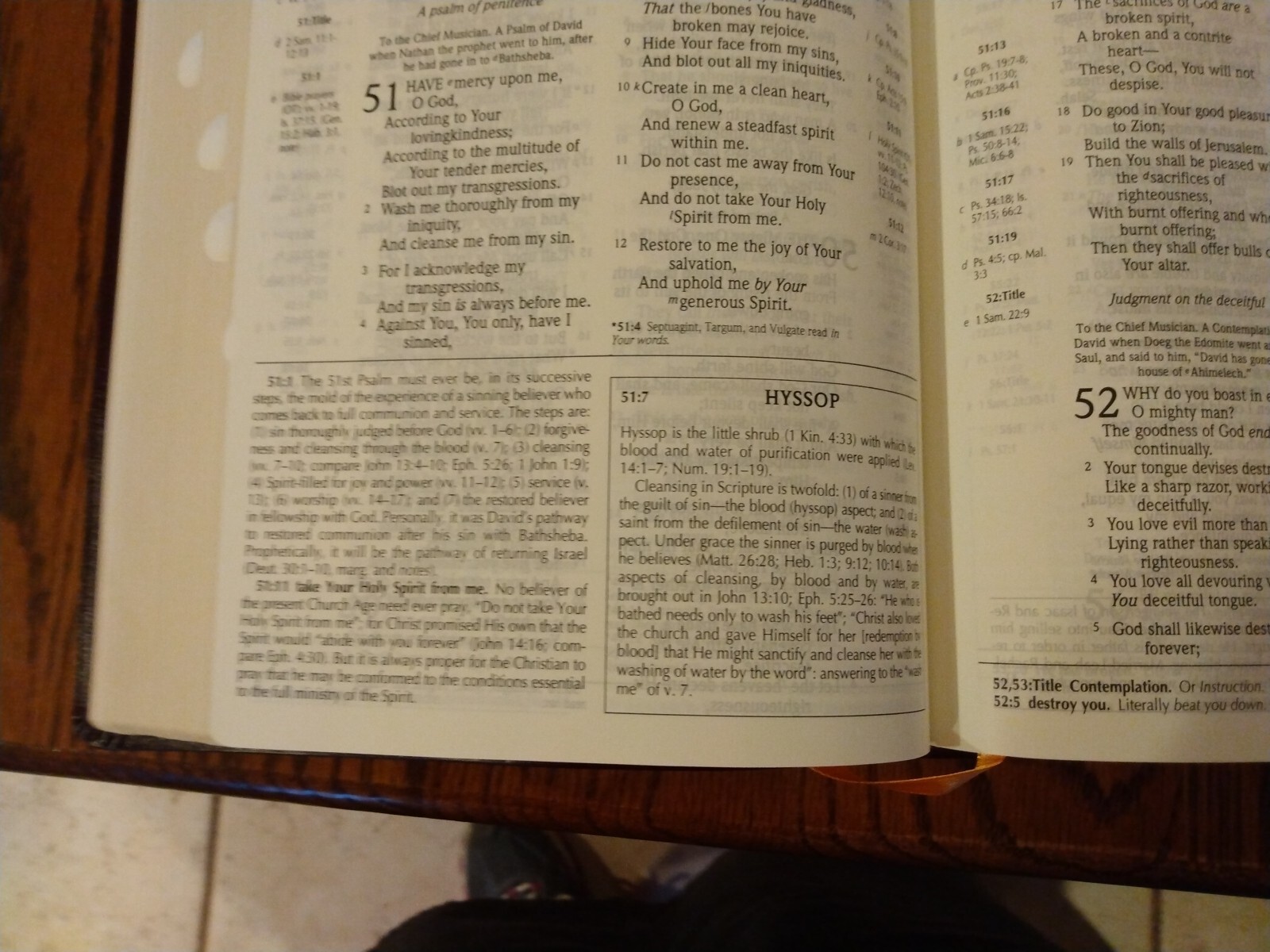 NKJV Scofield Study Bible LARGE PRINT Burgundy Bonded Leather thumb indexed