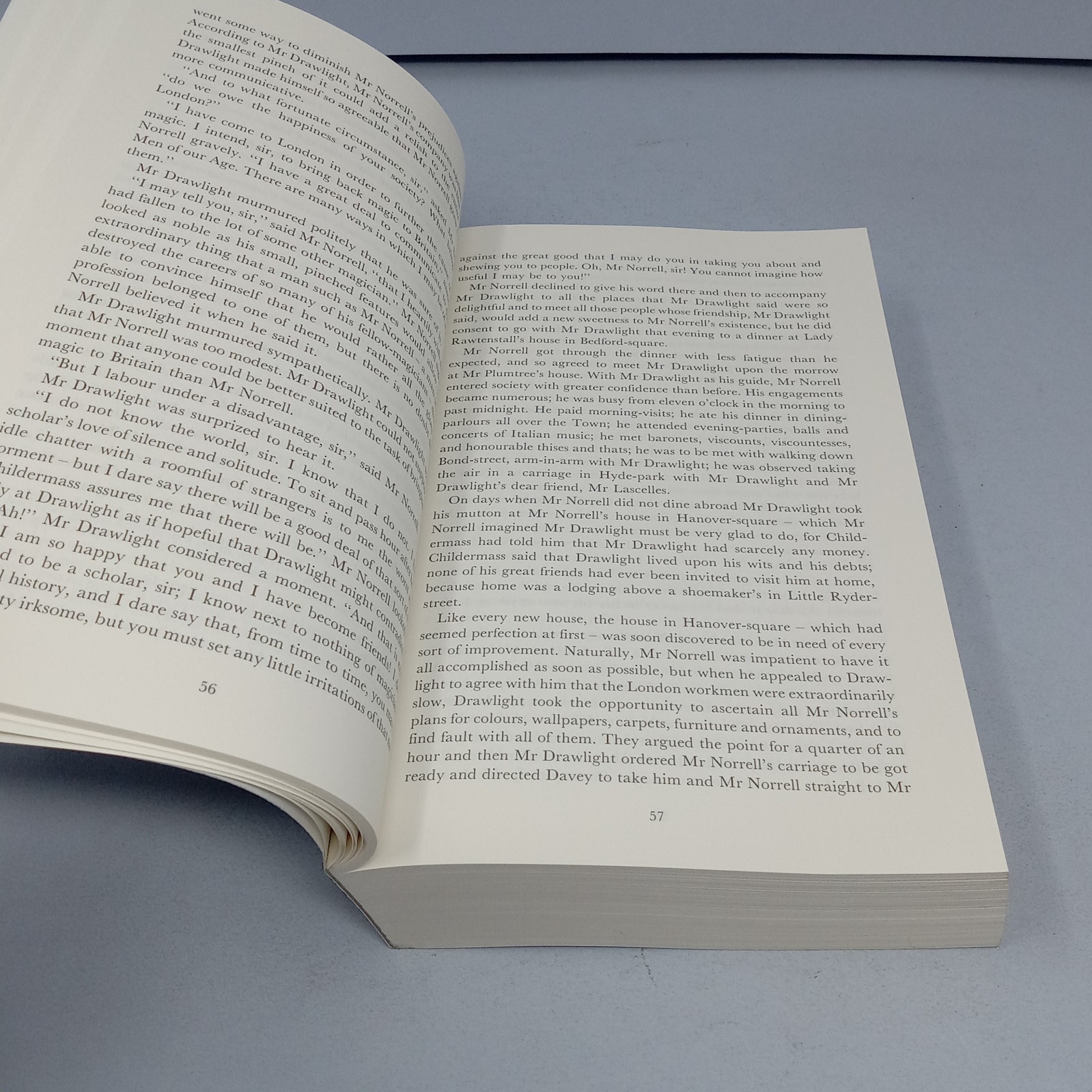 Jonathan Strange & Mr Norrell: A Novel 2020 Paperback by Susanna Clarke