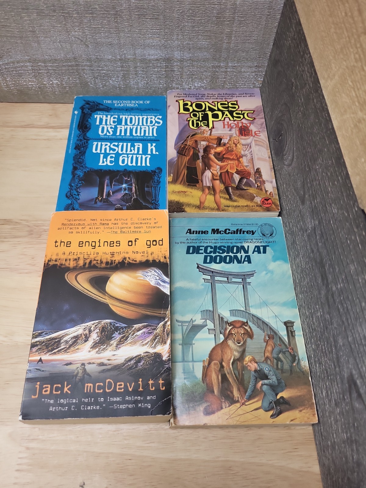 Lot Of 14 Sci-fi/Fantasy Books