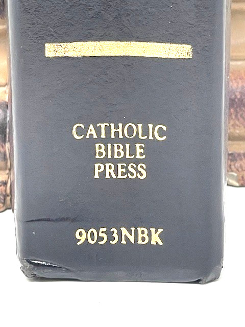 1991 Holy Bible NAB Catholic Bible Press 9053NBK