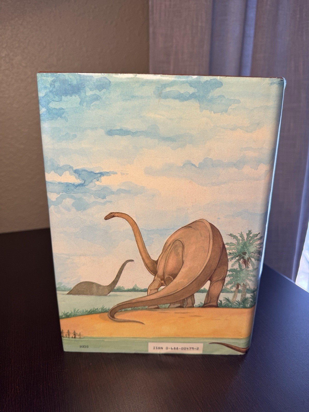 The Illustrated Dinosaur Dictionary by Helen Roney Sattler