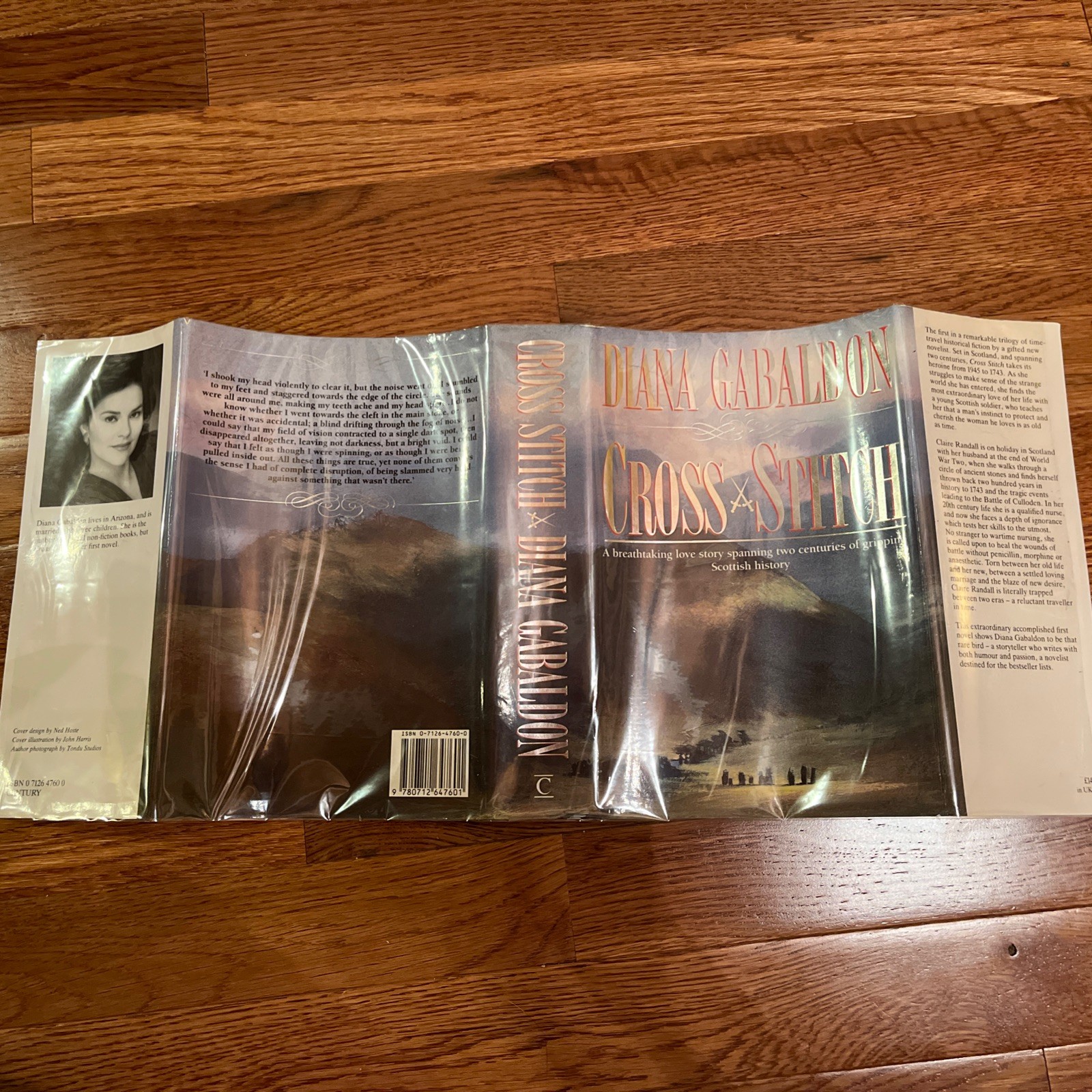 Diana Gabaldon Flat Signed Cross Stitch 1 of 2000 (Outlander Book One, 1991 UK)