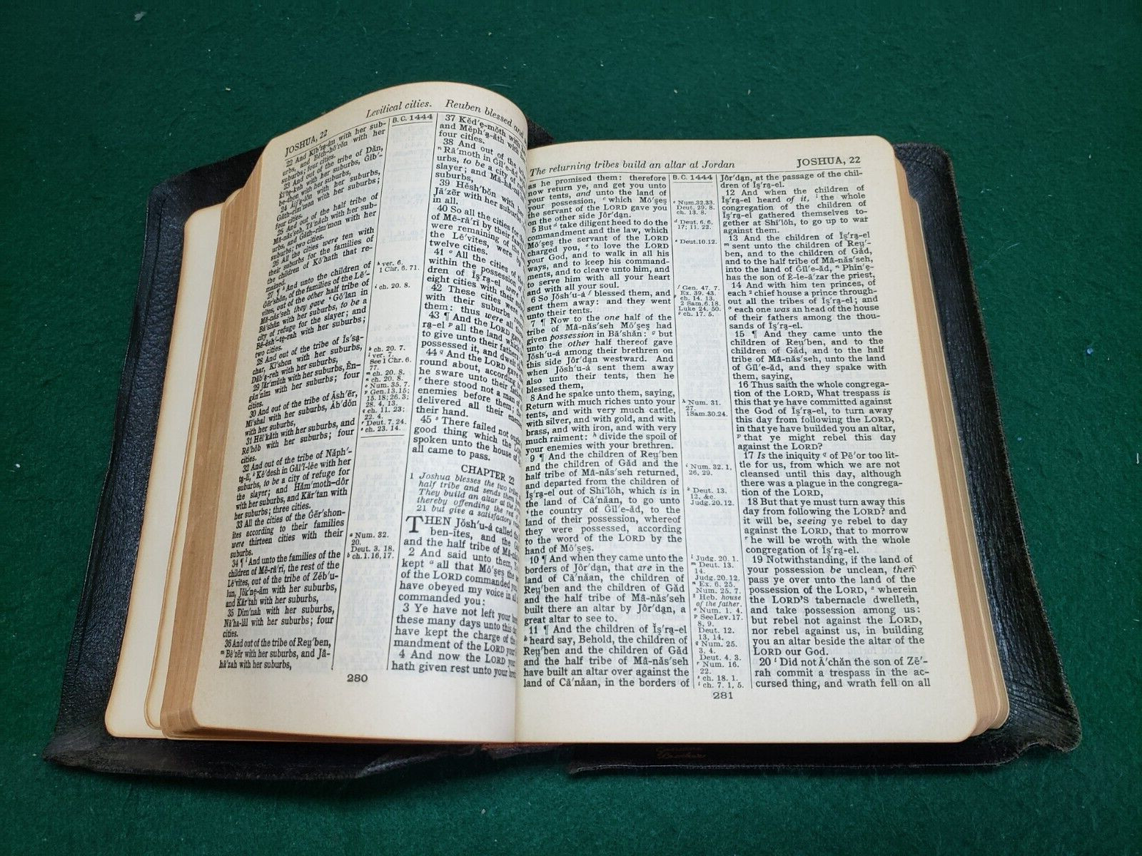 Vintage National Holy Bible Gold Seal Home Edition KJV Black Leatherbound