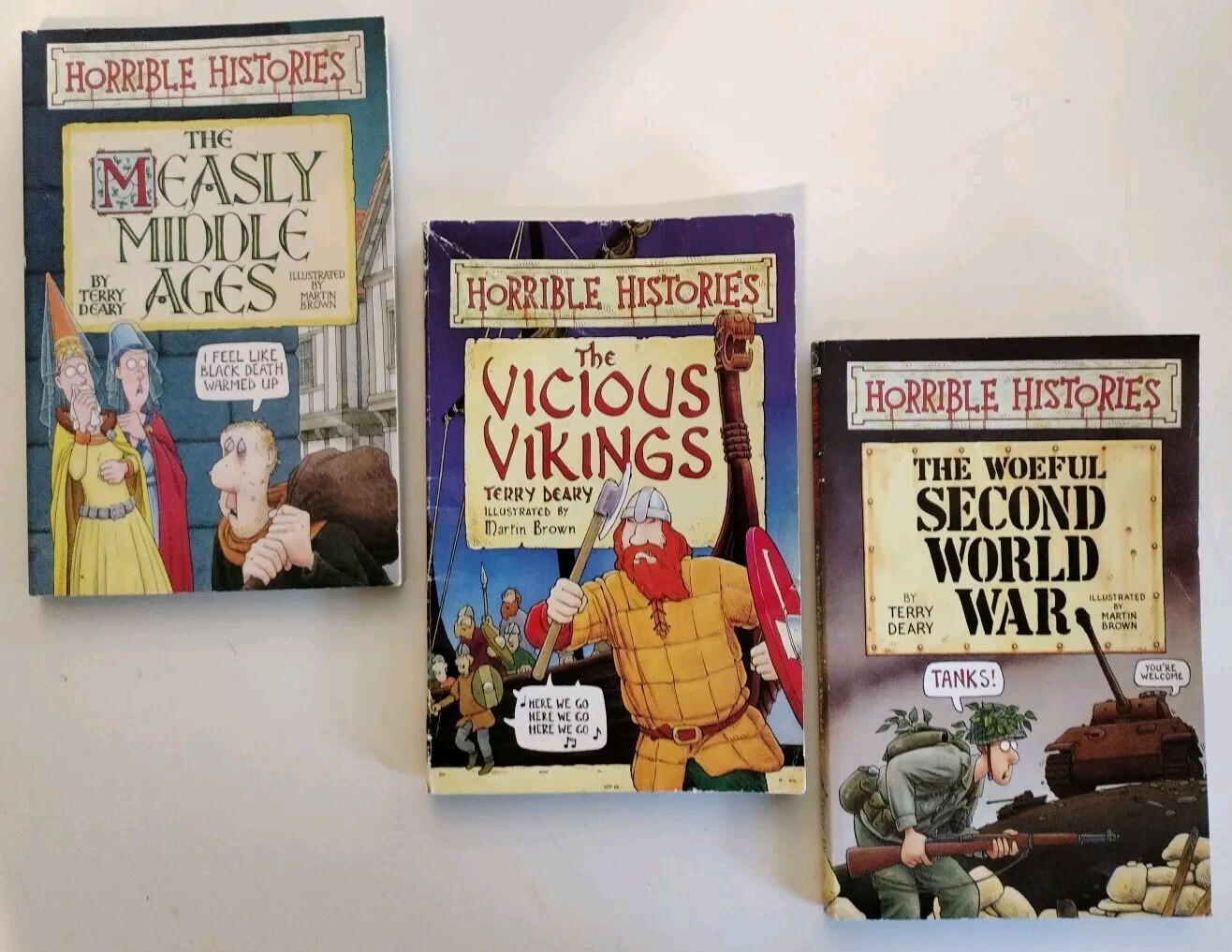 HORRIBLE HISTORIES x11 by Terry Deary PB Scholastic vintage 1990’s & 2000’s