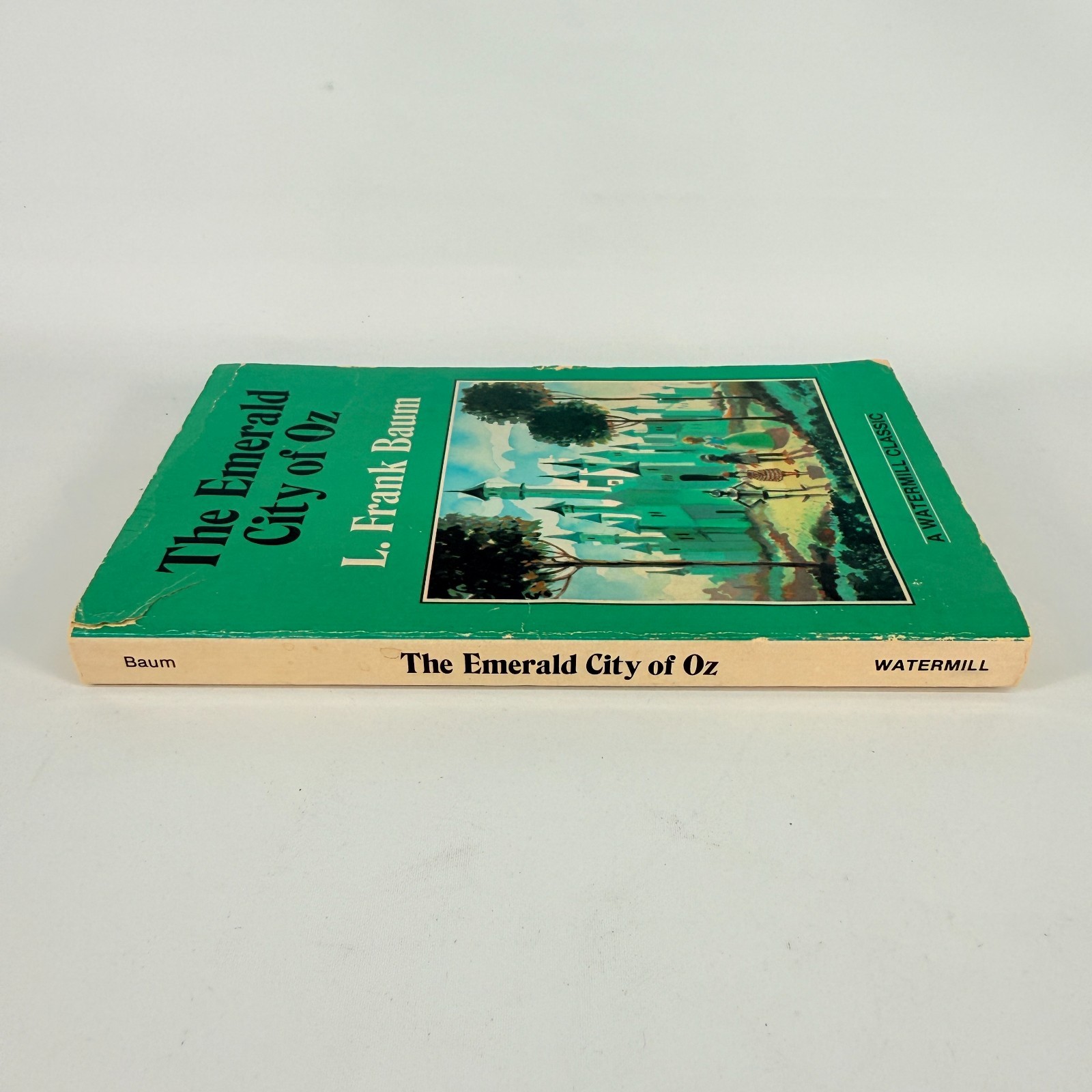 The Emerald City of Oz Wizard of Oz L. Frank Baum Vintage PB Book Watermill 1987