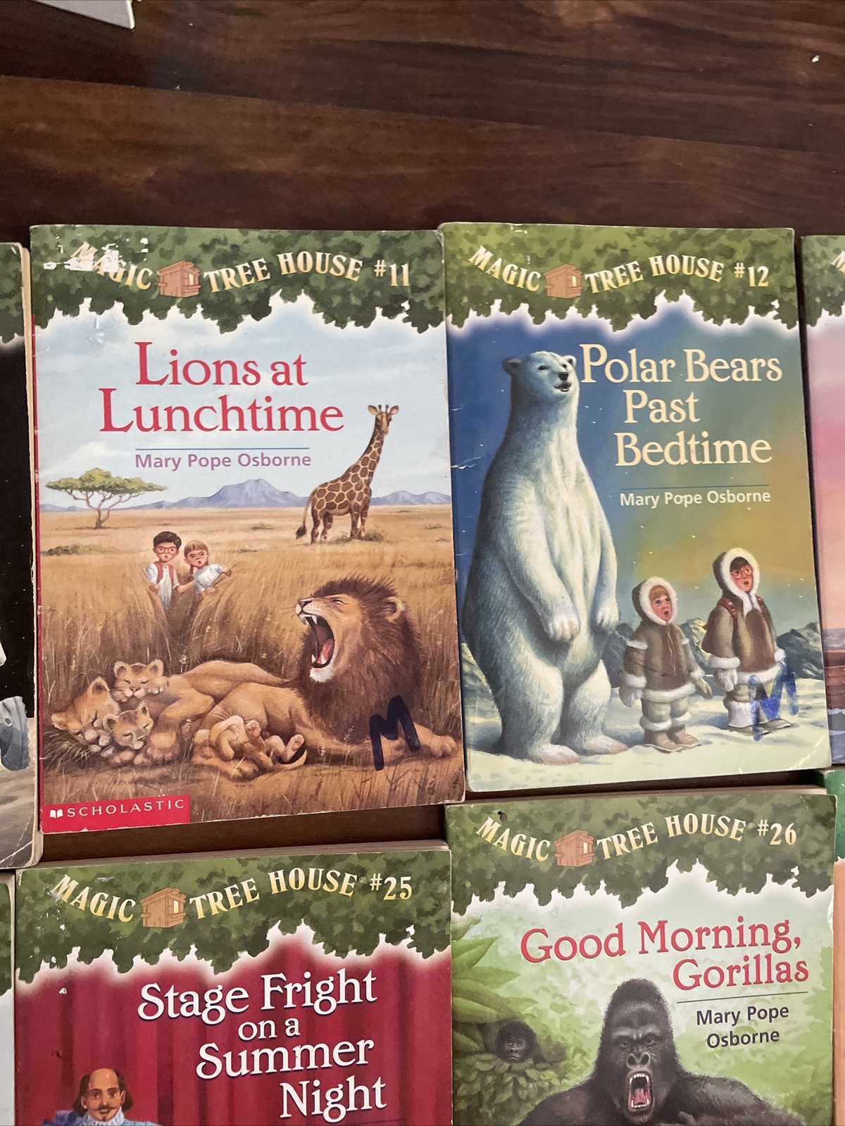 Magic Tree House .: Good Morning, Gorillas by Mary Pope Osborne Lot Of 10 Books
