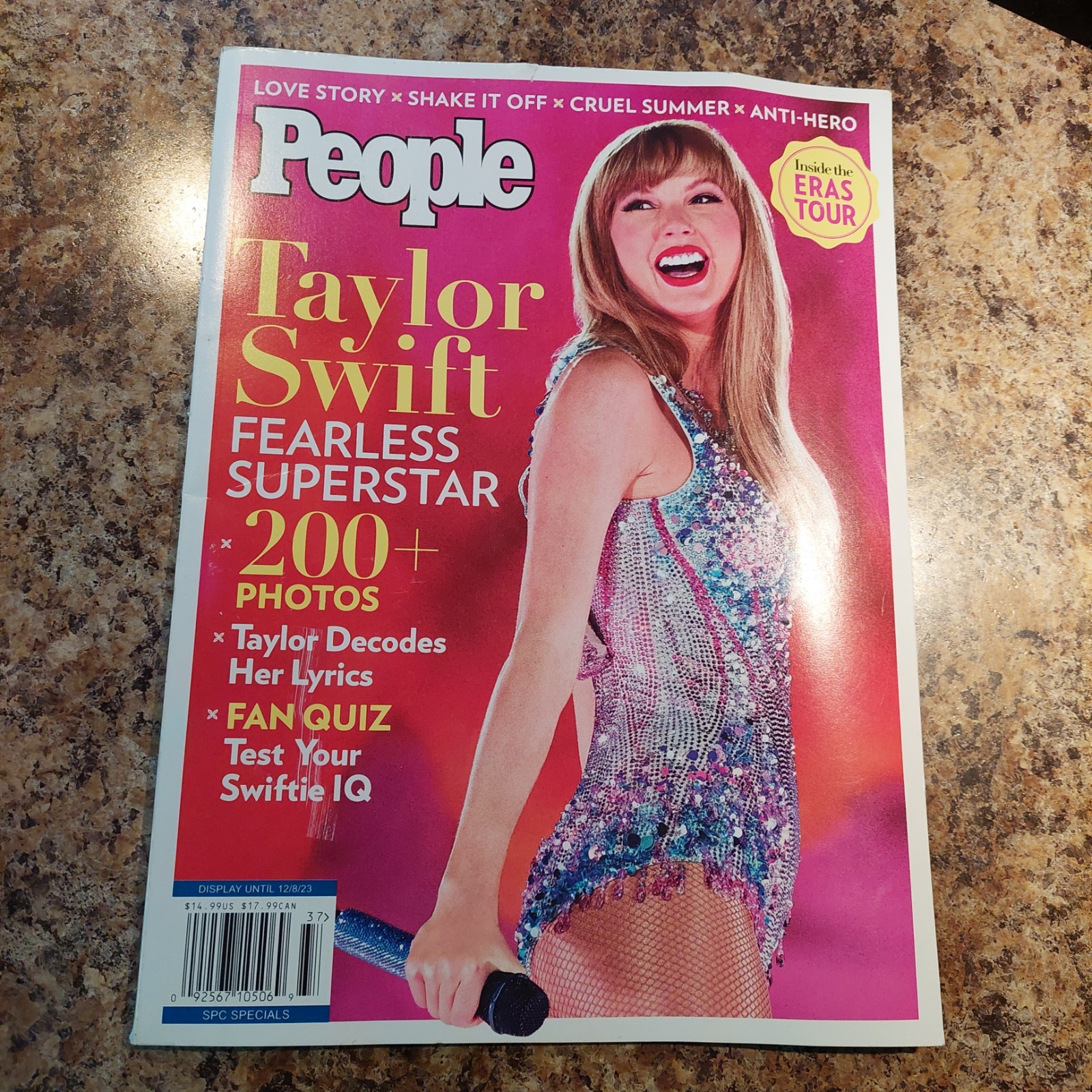 PEOPLE MAGAZINE – SPECIAL EDITION – TAYLOR SWIFT-BEYOND THE ERAS TOUR 200 PHOTOS