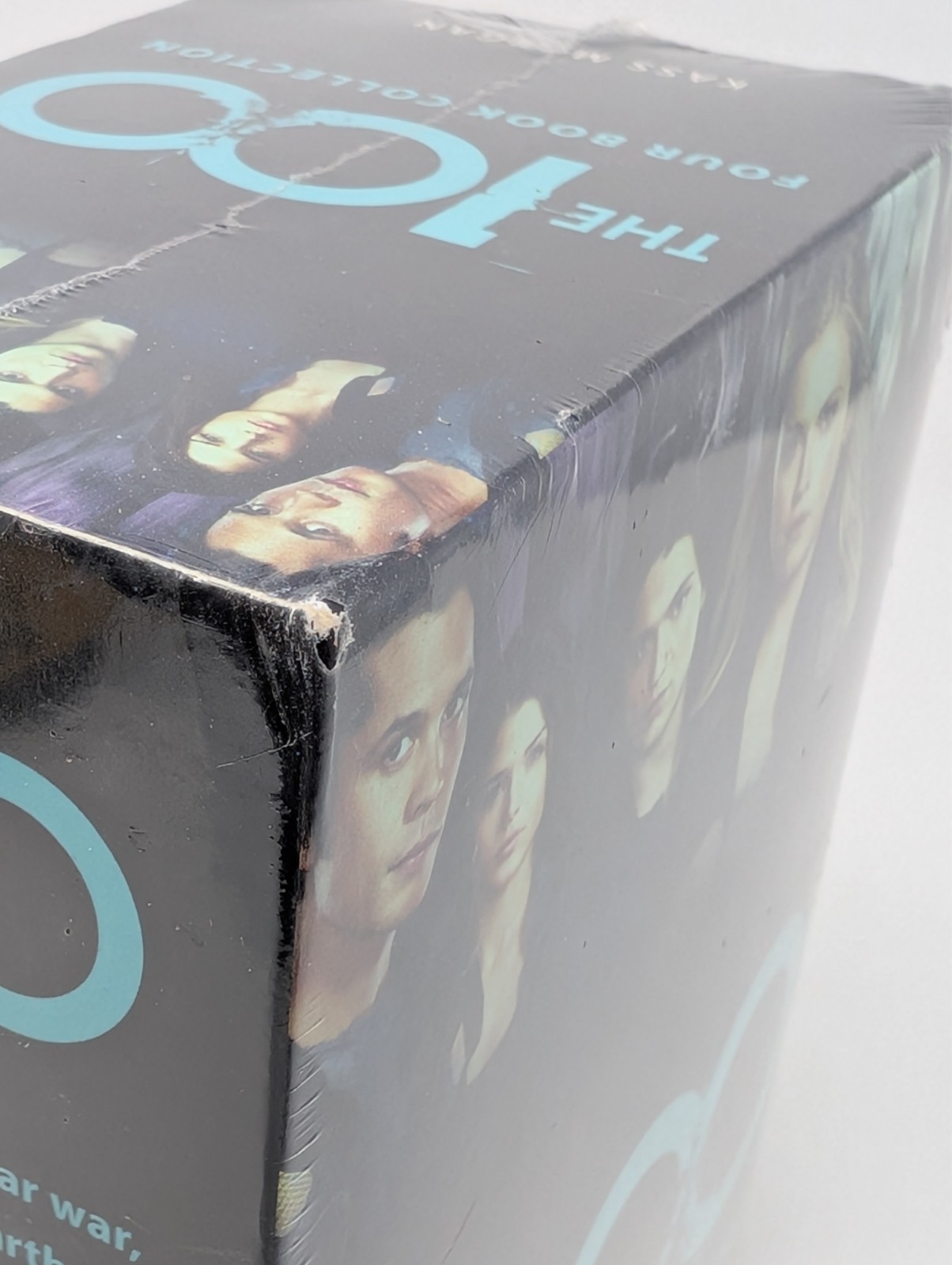 Kass Morgan The 100 Series 4-Book Collection Set, Brand New Sealed!