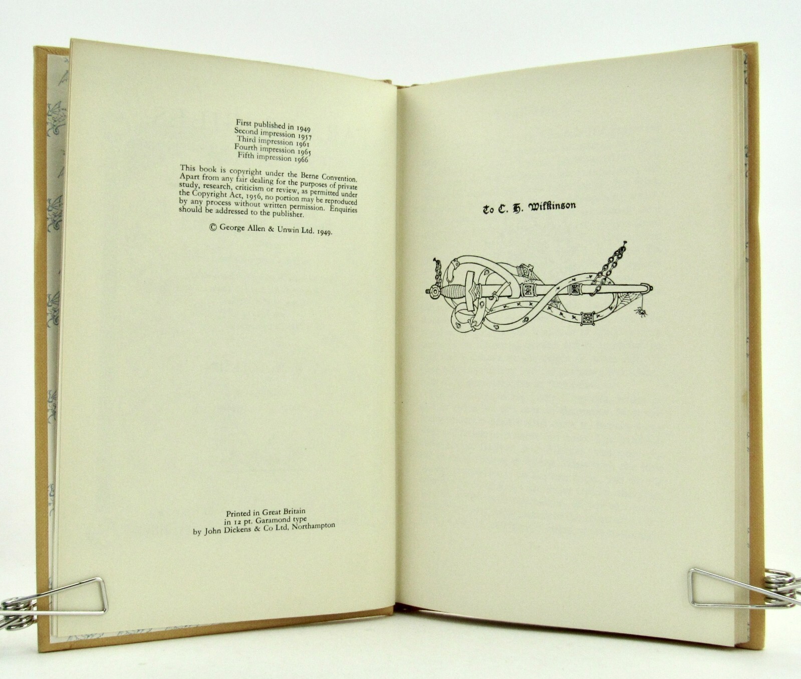 FARMER GILES OF HAM by J.R.R. Tolkien & Pauline Baynes 1966 5th printing HBDJ VG