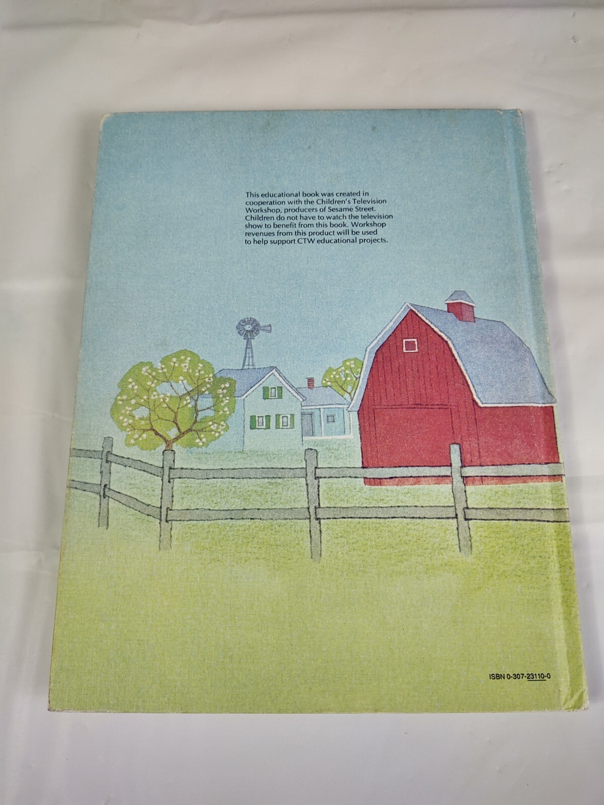 Vtg 1980 Down On The Farm With Grover Book Sesame Street Book Club Golden CTW