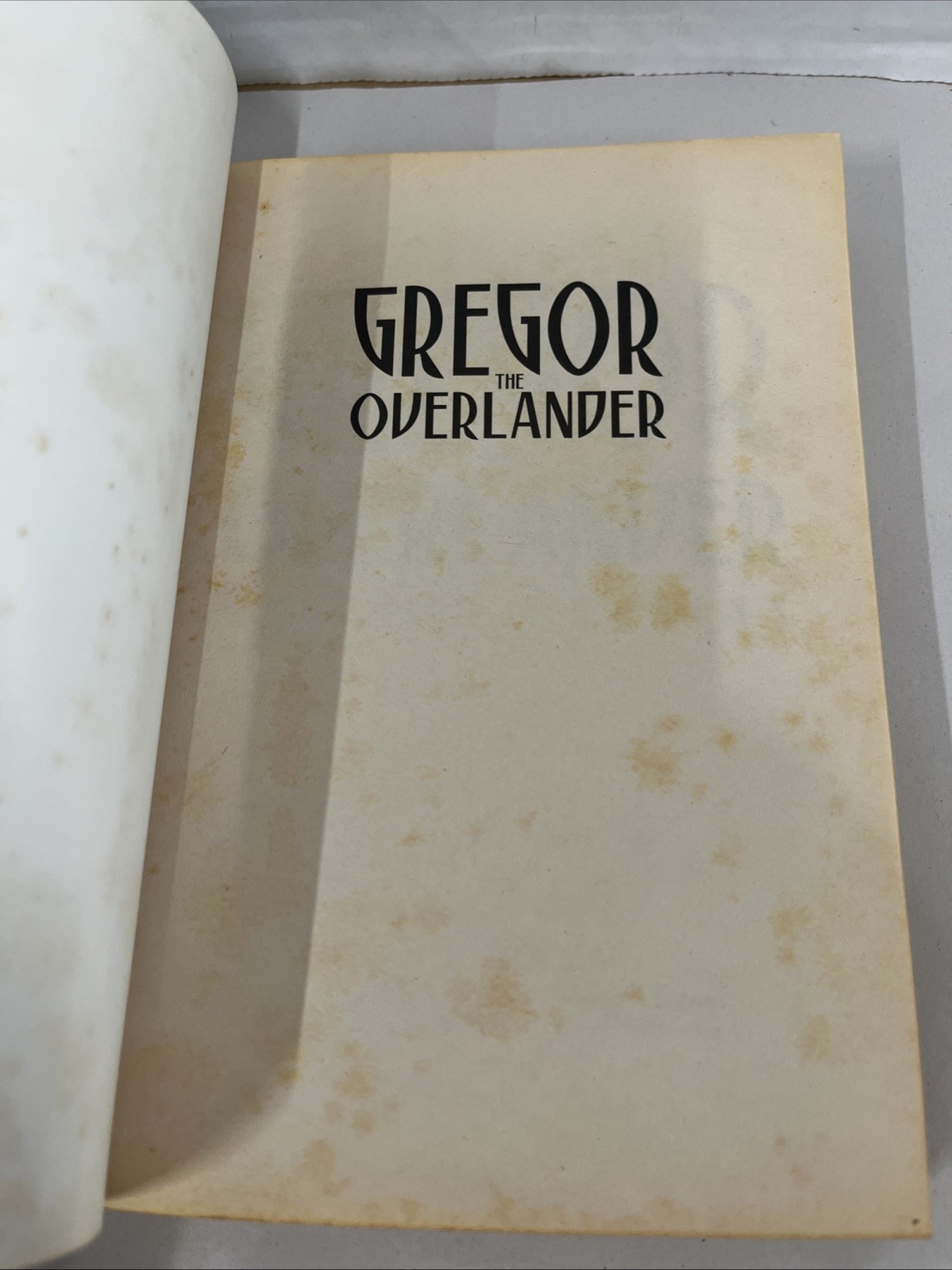 Gregor the Overlander by Suzanne Collins
