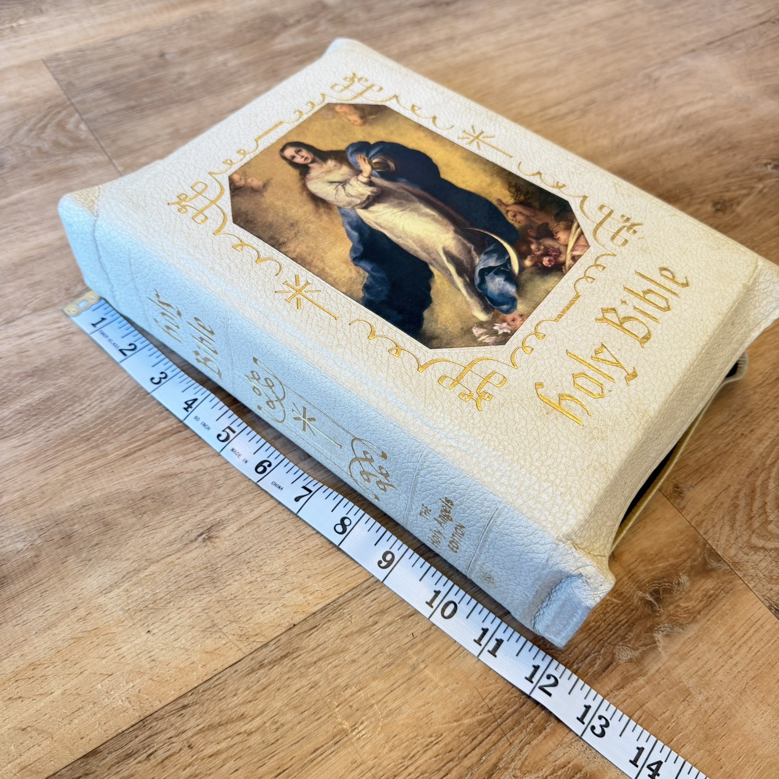 1960 Holy Angels Edition Catholic Holy Bible White Illustrated Vintage Antique