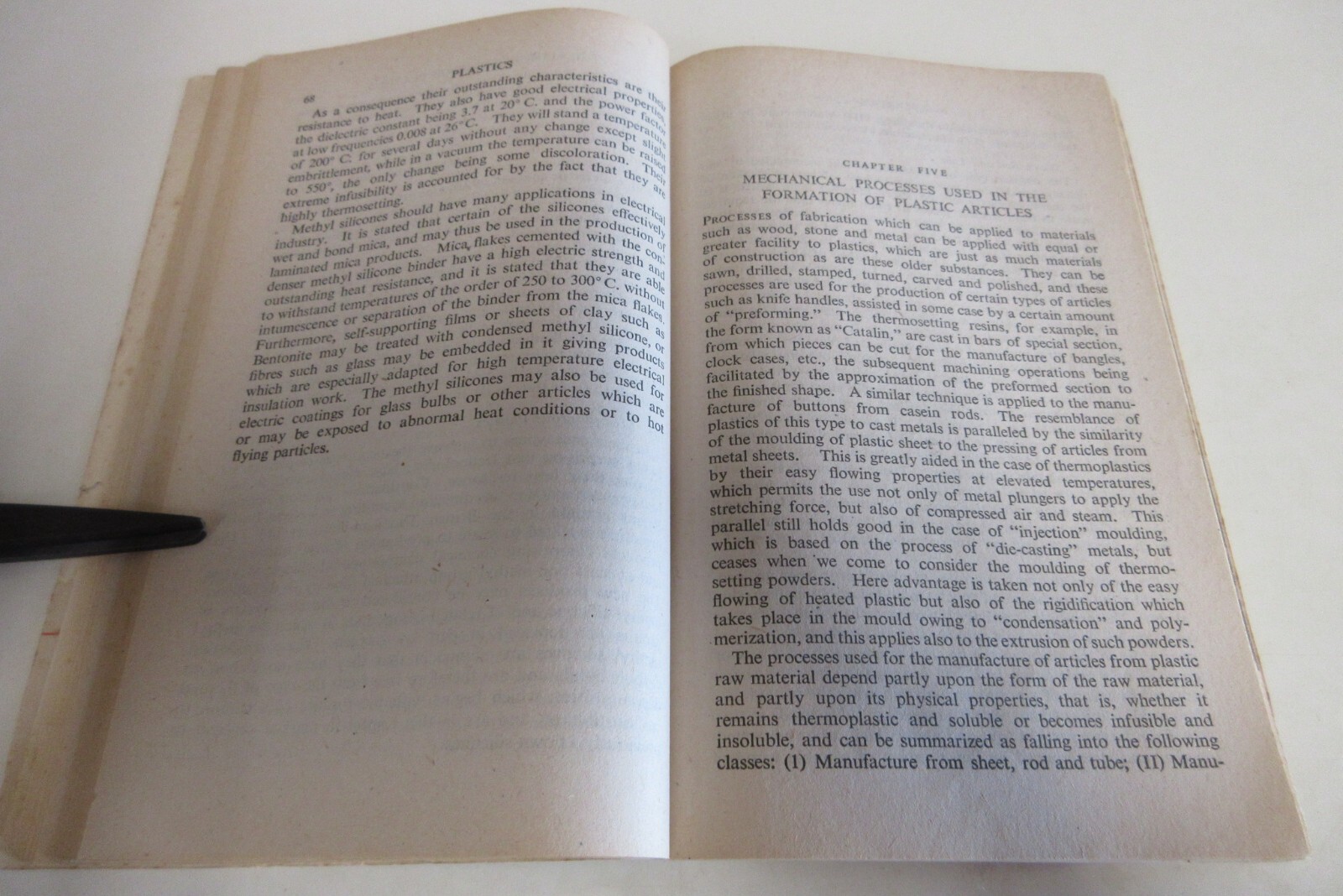 Plastics – by Yarsley and Couzens – Pelican Books – 159 Pages – Vintage – 1945