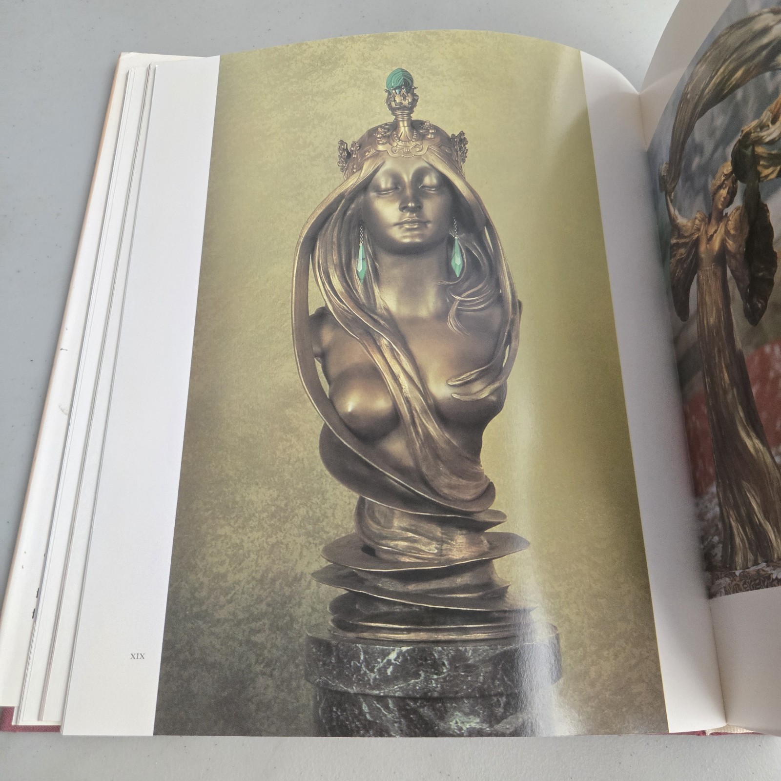 Art Nouveau and Art Deco Lighting by Alastair Duncan 1st Ed HCDJ 1978