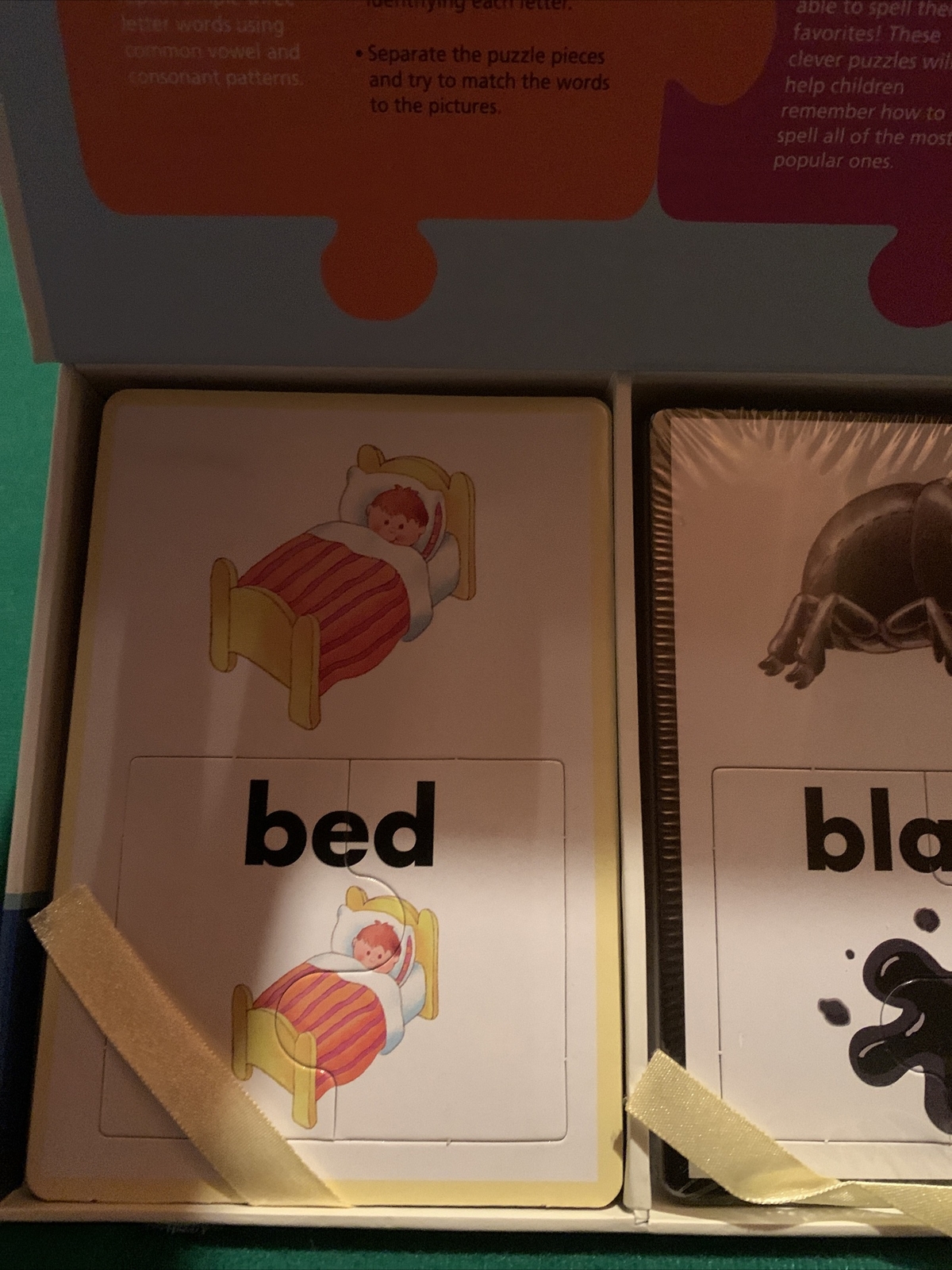 I Can Spell! Puzzle Set. Learn To Spell Colors and Simple 3 and 4 Letter Words.