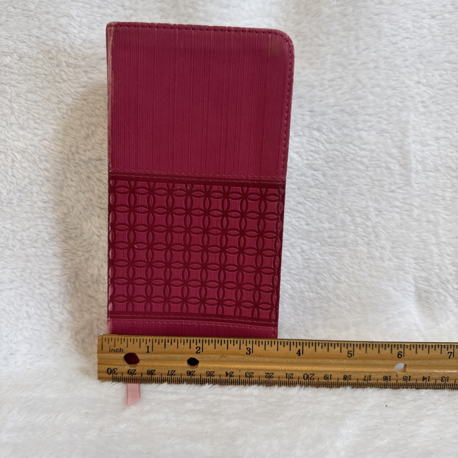 Barbour Holy Bible King James Version Pink Faux Leather KJV 9781616265229