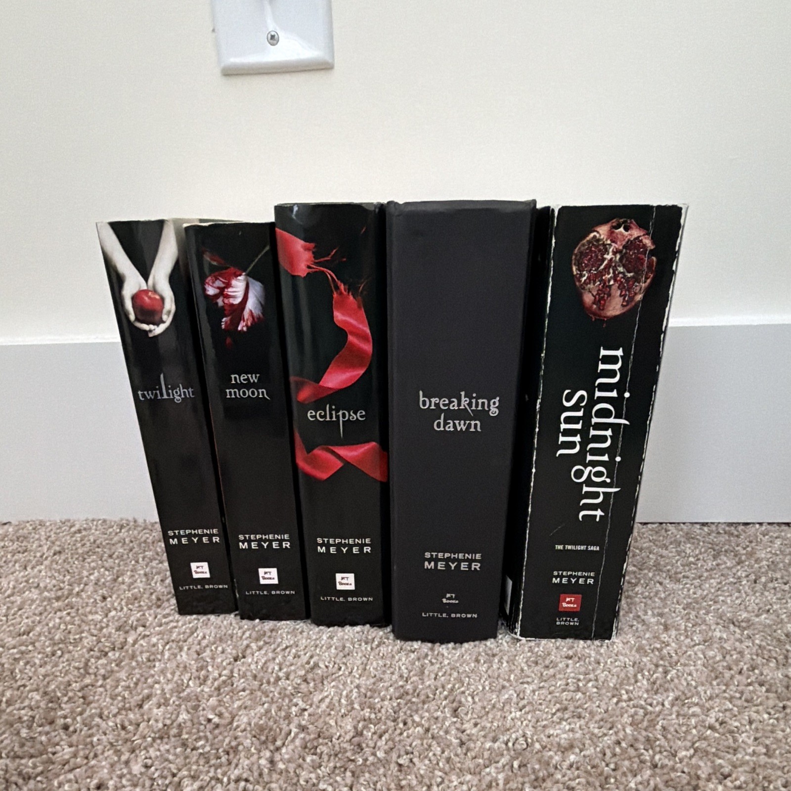 Twilight Saga Book Stephanie Meyer