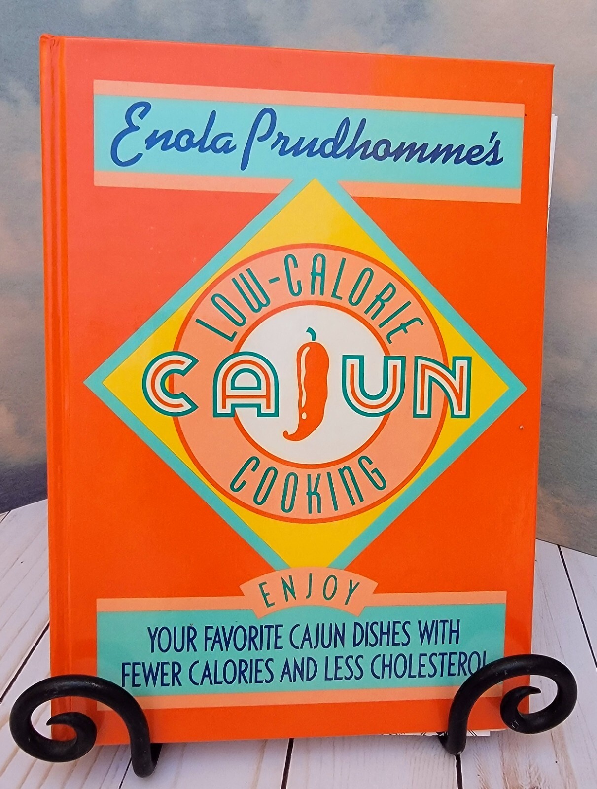 Low-Calorie Cajun Cooking Enola Prudhomme Favorite Cajun Dishes 1991 268 Pages
