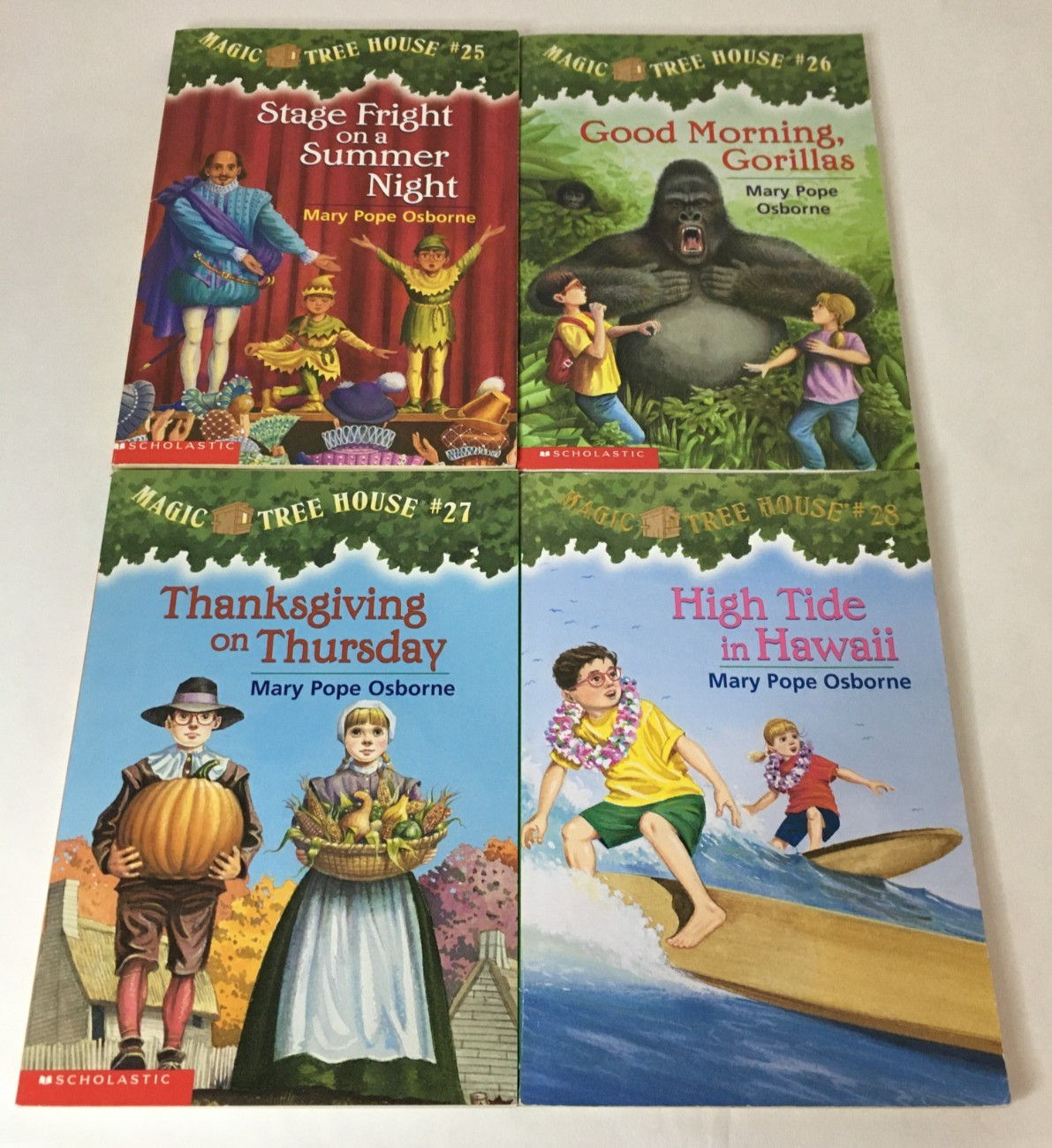 Lot of 28 Complete Magic Tree House Original Series Books 1-28 Mary Pope Osborne
