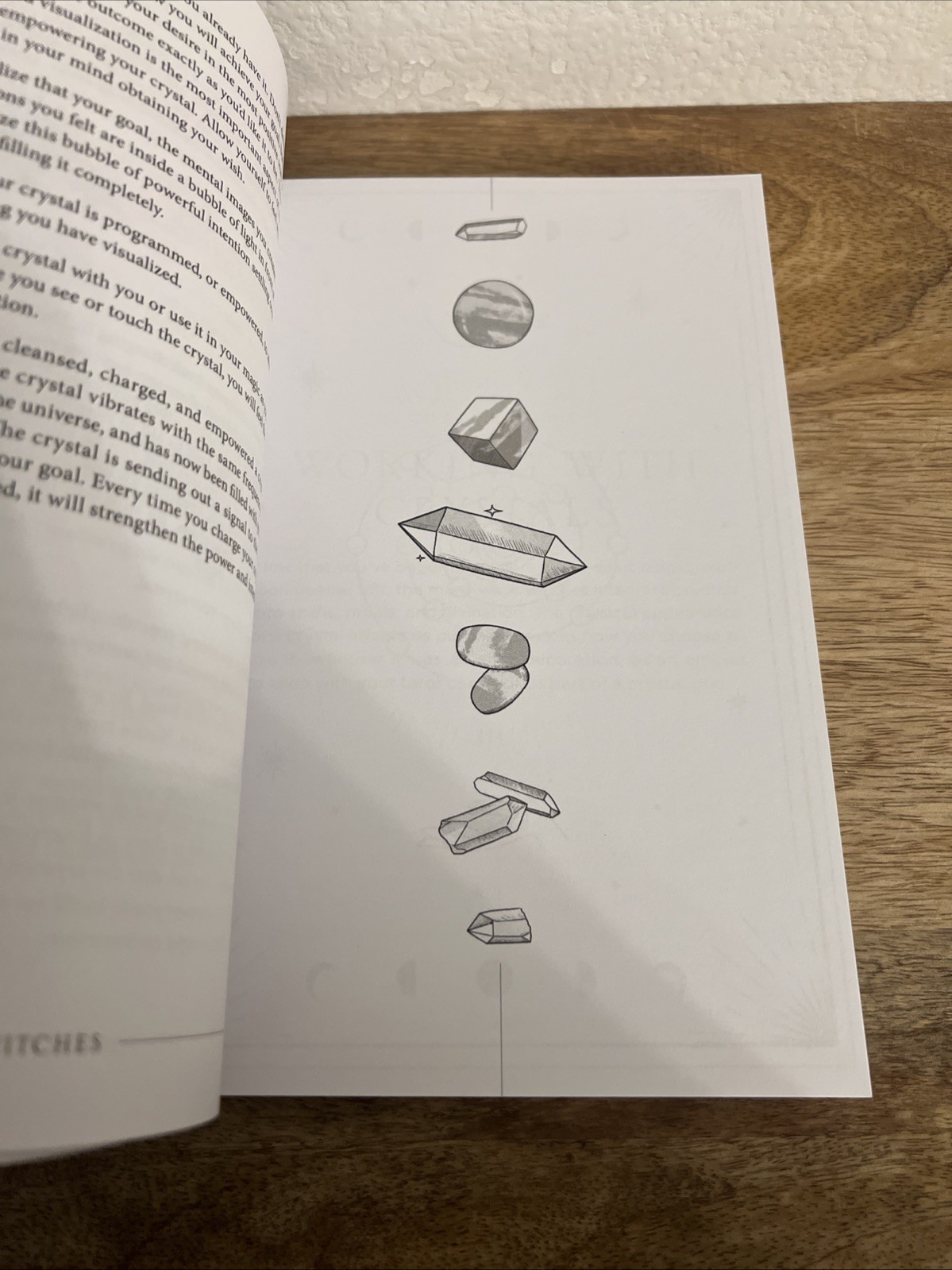 Crystals for Witches By Eliza Mabelle Softcover Book Rockridge Press
