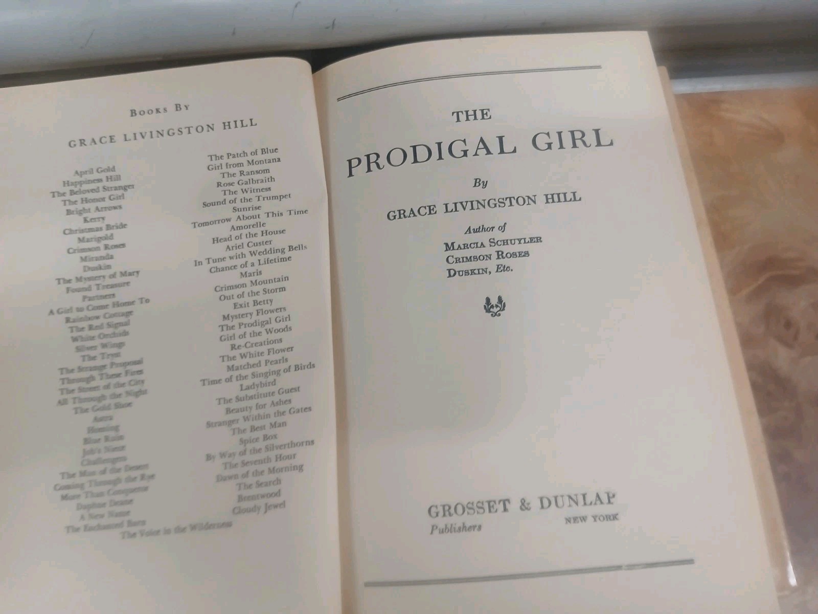 The Prodigal Girl-Grace Livingston Hill-HC-1989 Special Family Bookshelf Edition