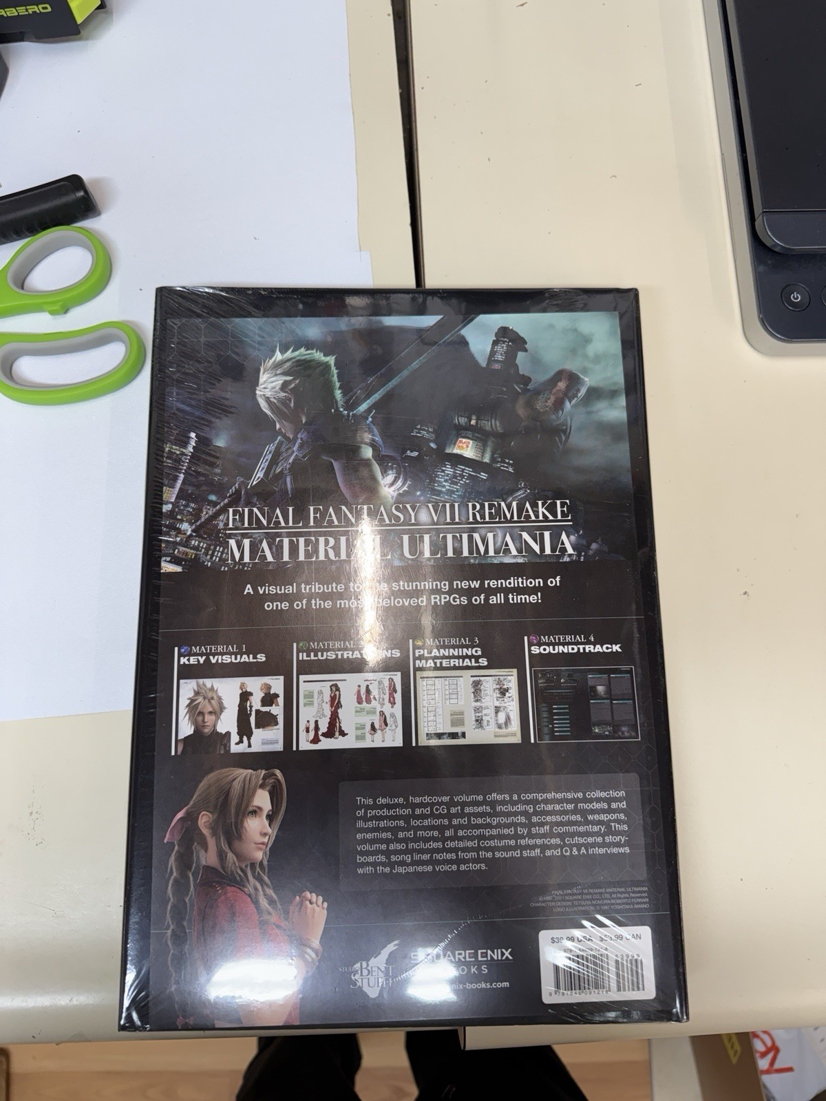 Final Fantasy VII Remake Material Ultimania Art Book NEW Sealed Square Enix
