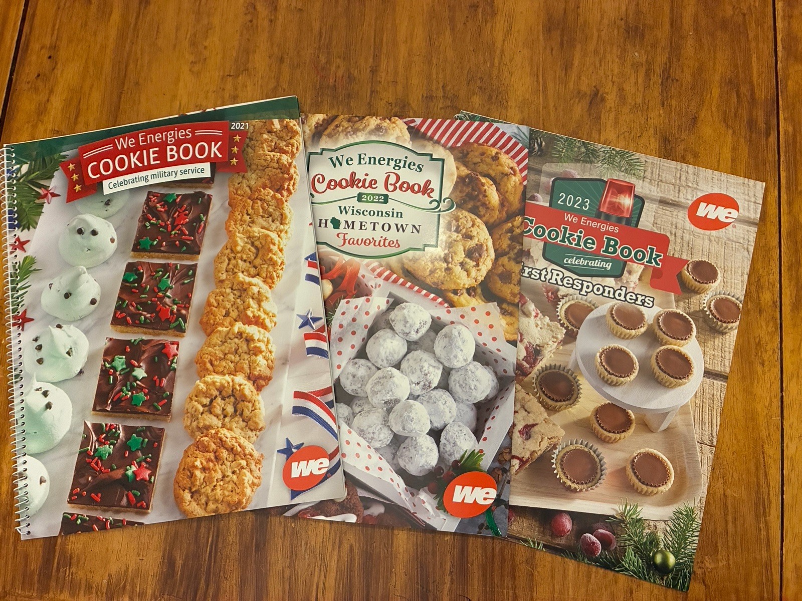 We Energies Wisconsin Cookie Book Recipe Cookbooks 2021 2022 2023 Lot of 3