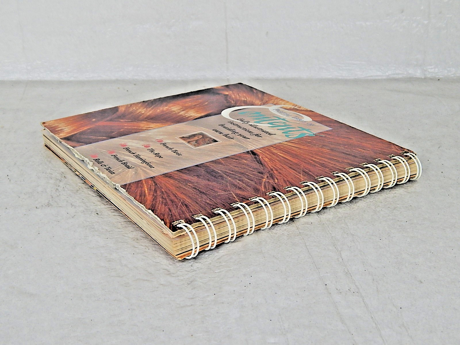 Hair-A Book of Braiding and Styles by Anne Akers Johnson Klutz Vtg