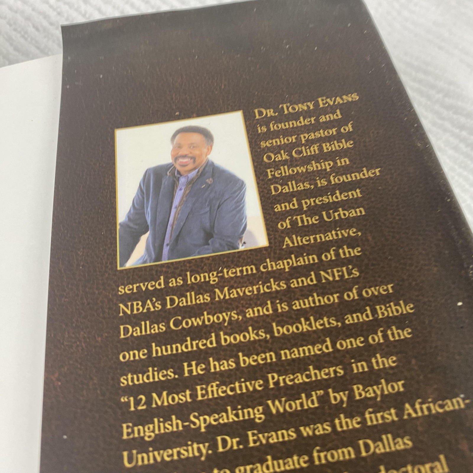 The Tony Evans Bible Commentary Tony Evans Hardcover Holman CSB Printed USA