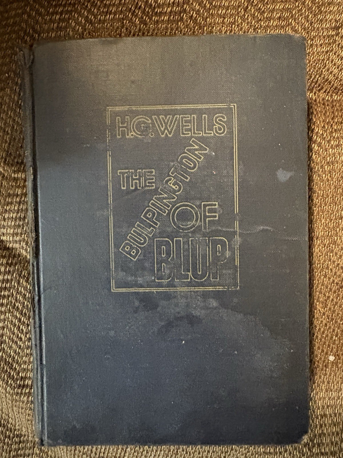HG Wells Hardback The Shape Of Things To Come 1933 1st Ed Acceptable Ex Lib