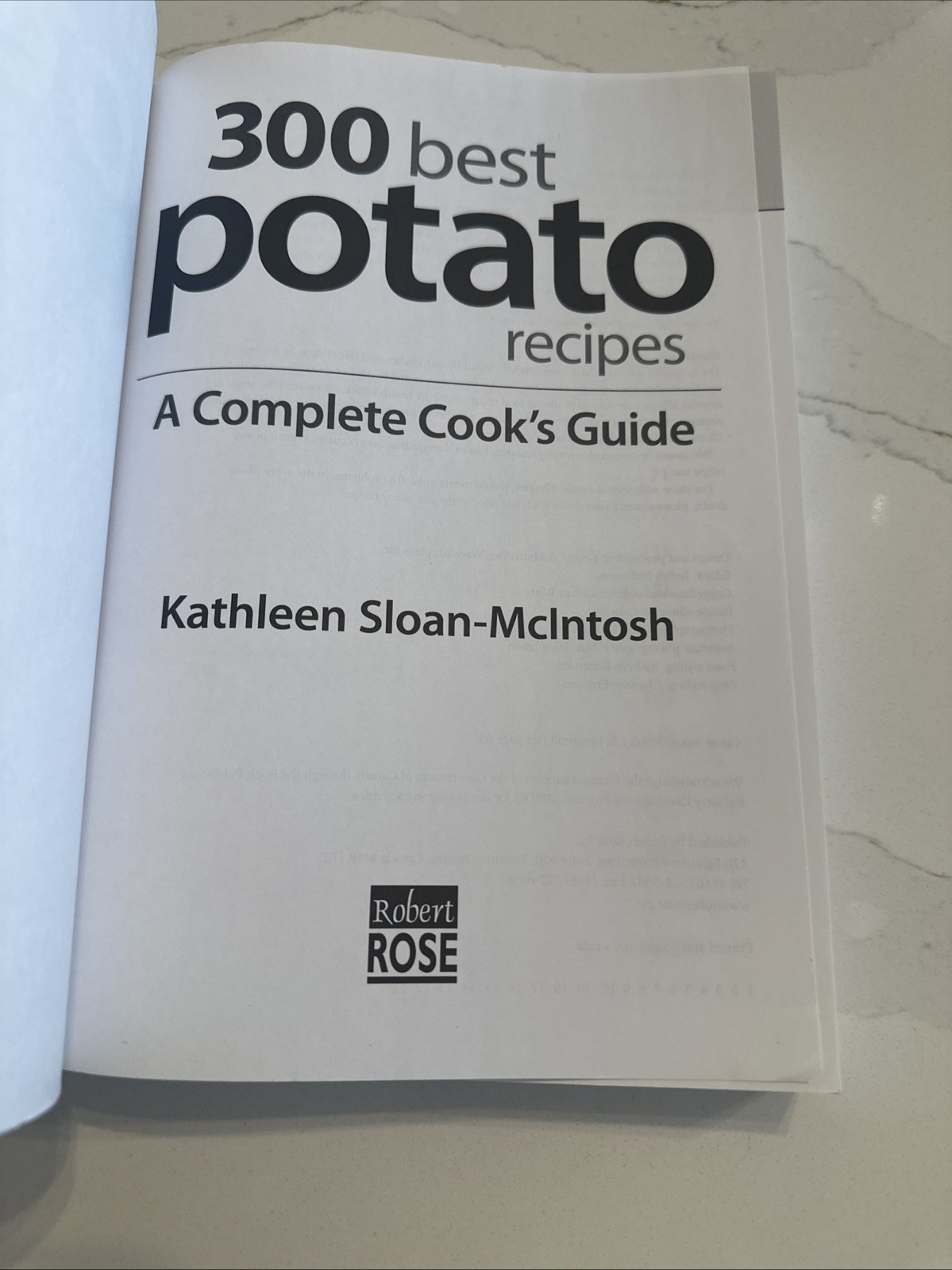 300 Best Potato Recipes : A Complete Cook’s Guide Kathleen Sloan-