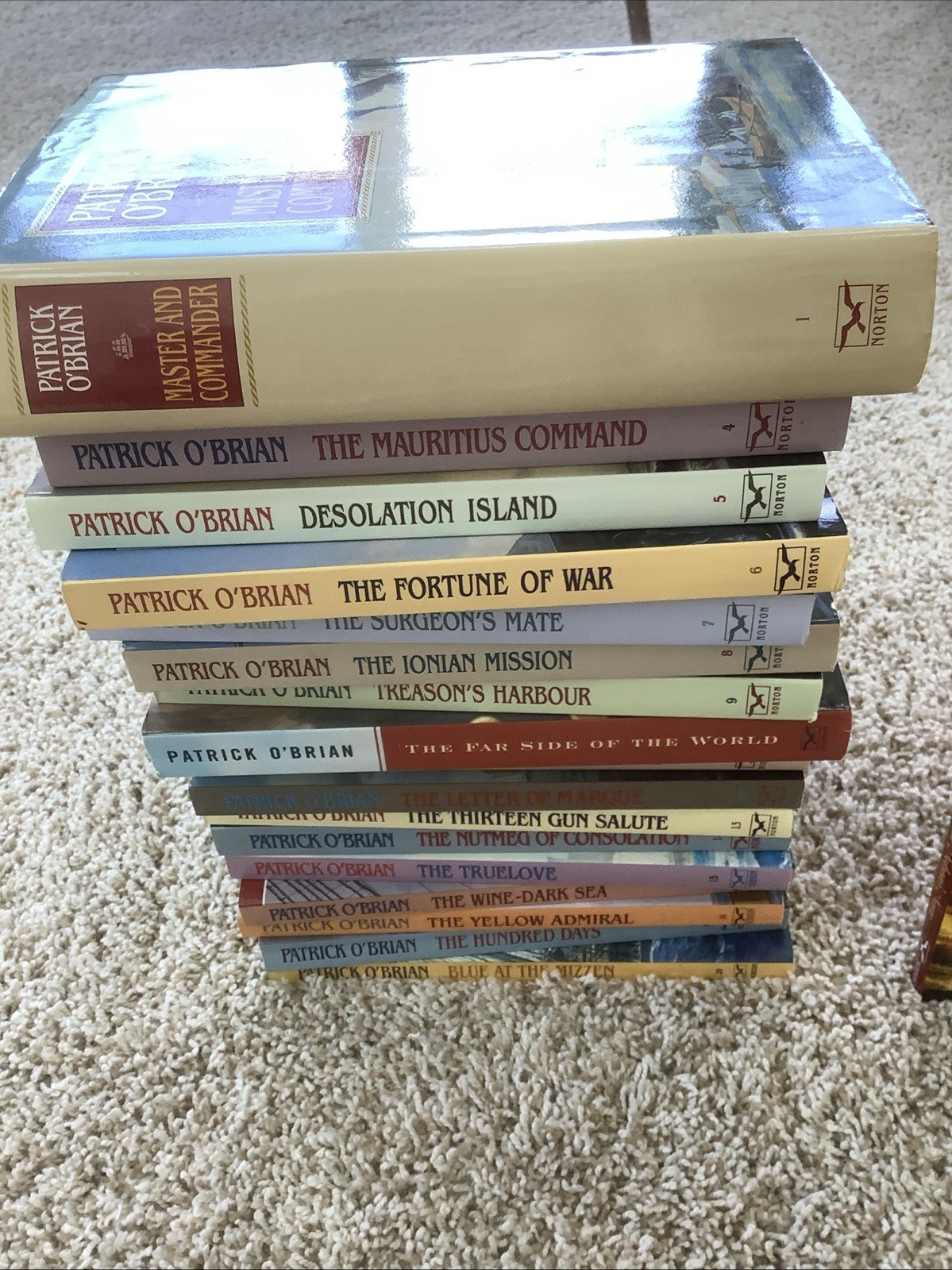 Patrick O’Brian 18 Book Mixed Lot Aubrey-Maturin; 16 PB and 2 HC; 1, 4-16, 18-20