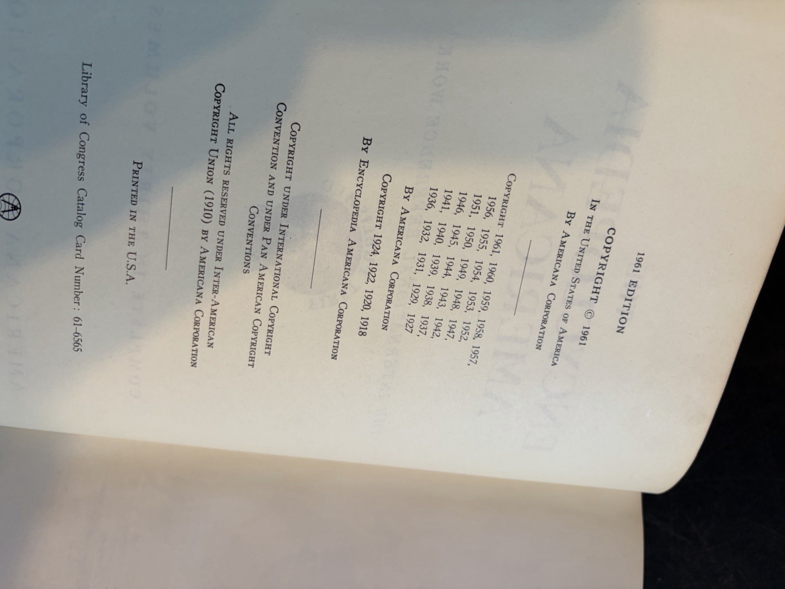 (BK1) Used Book: 1961 Encyclopedia Americana Volume 23 “Pumps to Russellville”