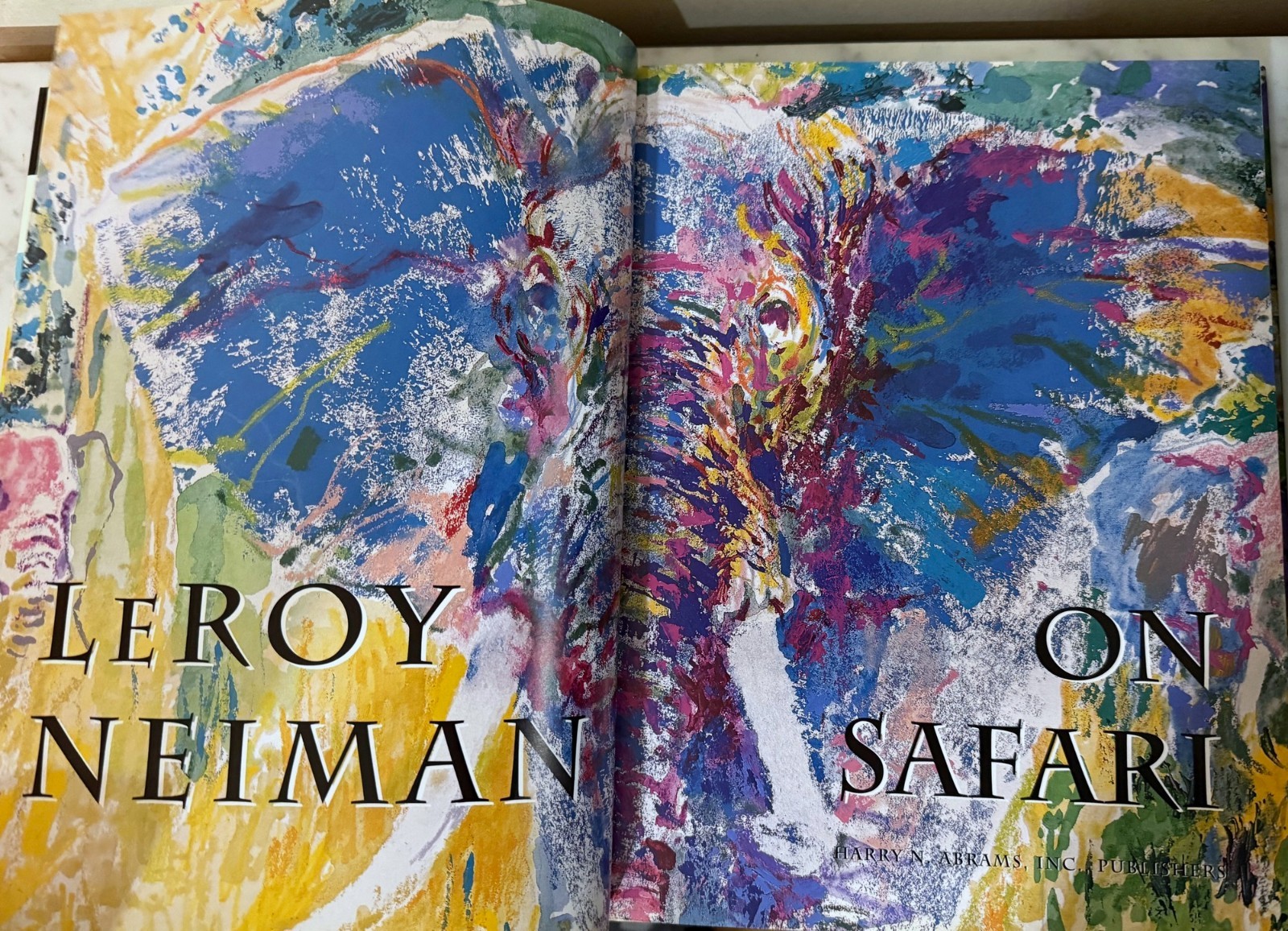 LEROY NEIMAN – ON SAFARI – HARDCOVER – 1997 – PUBLISHED BY HARRY ABRAMS