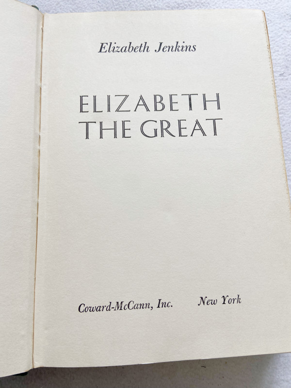 (First American Edition) 1959 HC Elizabeth the Great