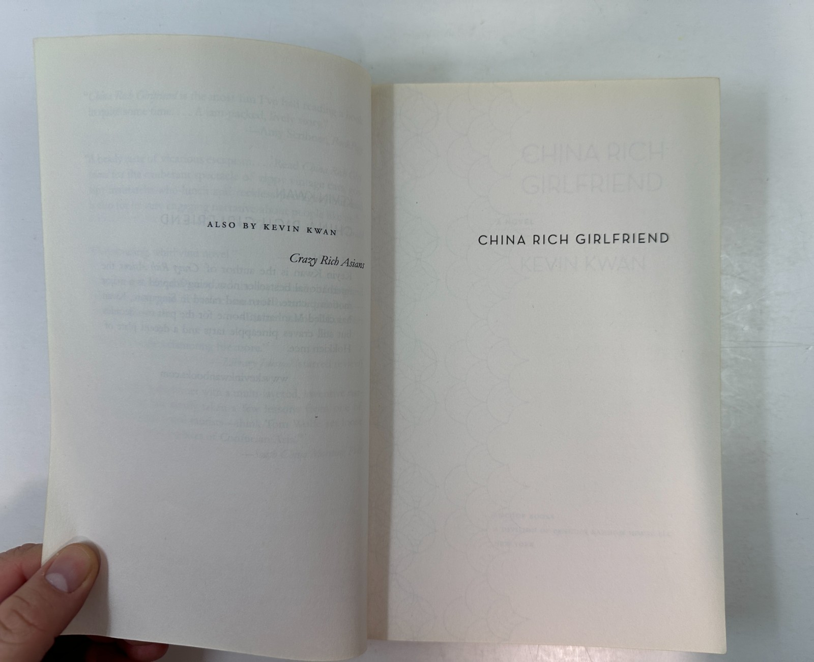 China Rich Girlfriend by Kevin Kwan (2016, Trade Paperback)