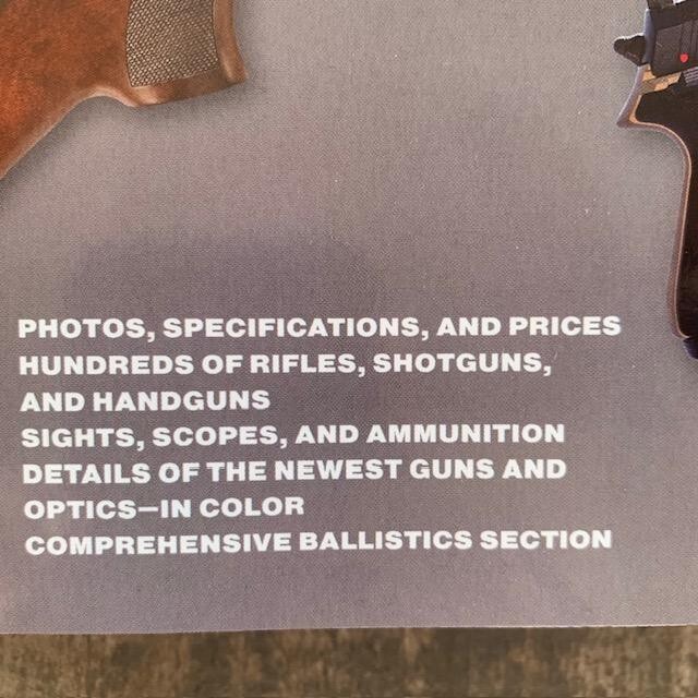 Shooter’s Bible – 114th Edition : The World’s Bestselling Firearms Reference NEW