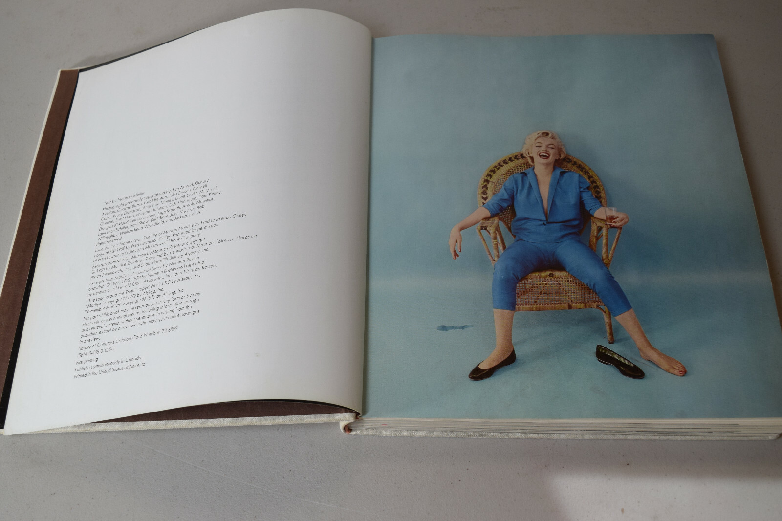 Marilyn : A Biography by Norman Mailer 1973 Hardcover Hollywood Glamour Photos