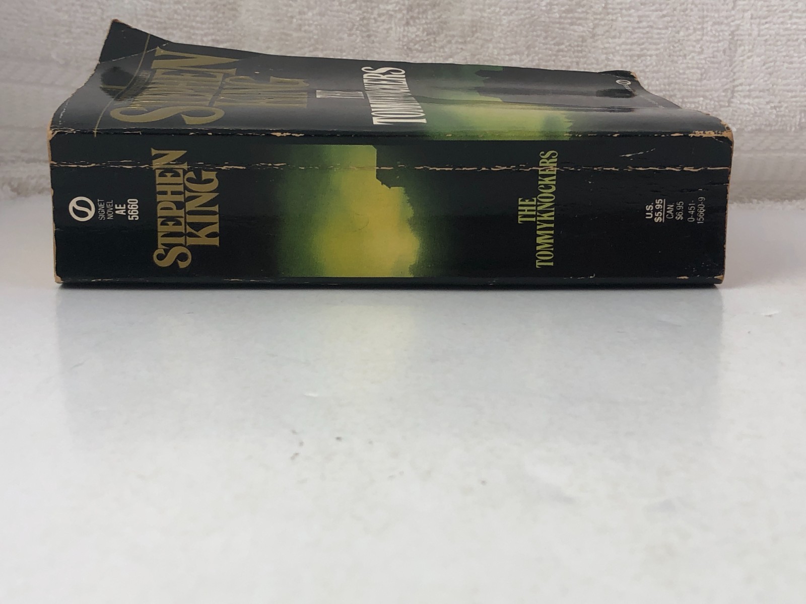 The Tommyknockers Stephen King 1988 First Signet Printing 1988 Paperback Horror