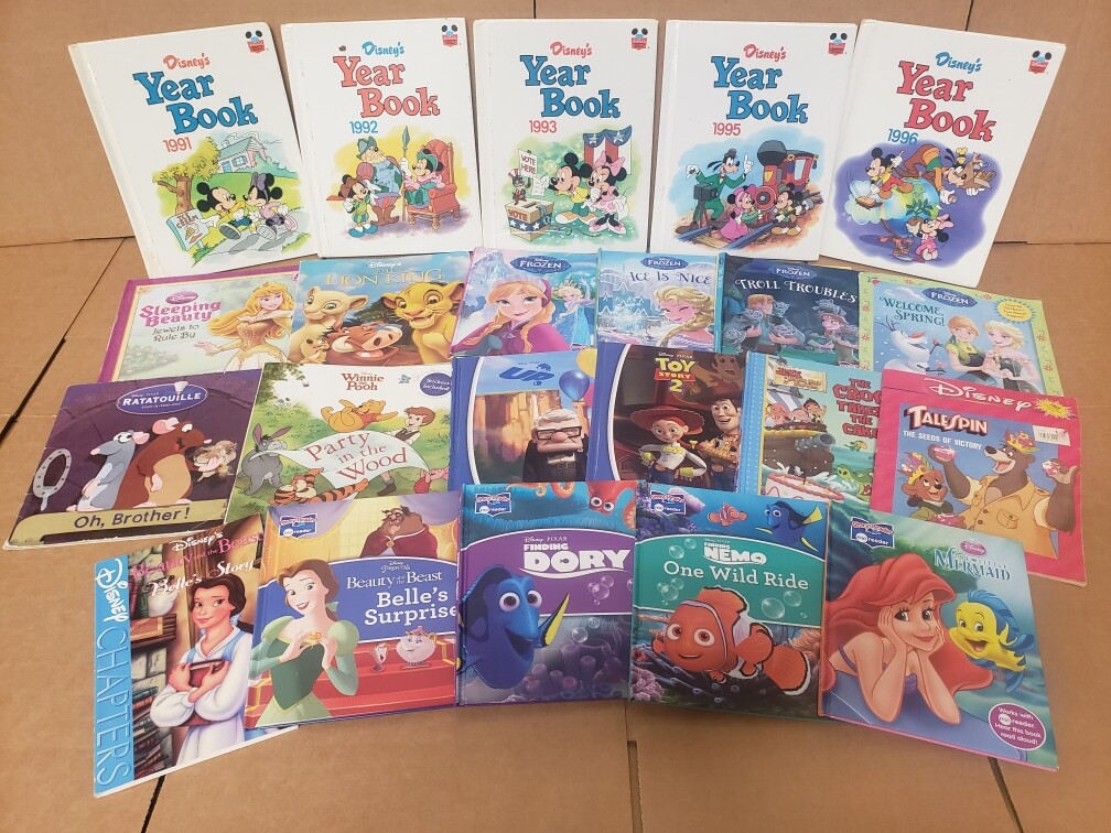 Lot of 10 Walt Disney Popular Cartoon Children Kids Books-MIX *RANDOM* UNSORTED